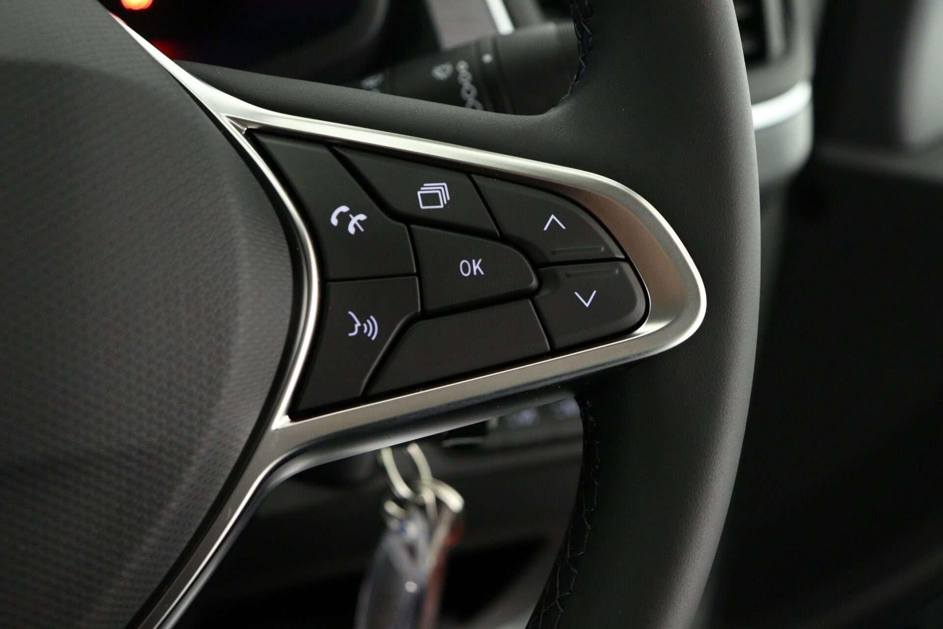 2025 RENAULT TRAFIC 2025 RENAULT TRAFIC