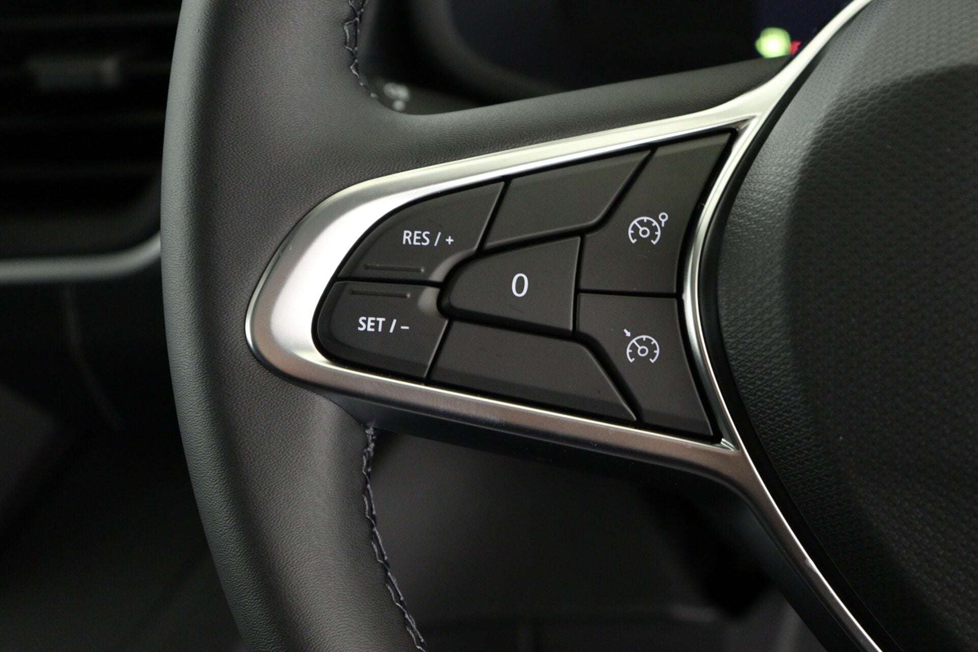 2026 RENAULT TRAFIC 2026 RENAULT TRAFIC