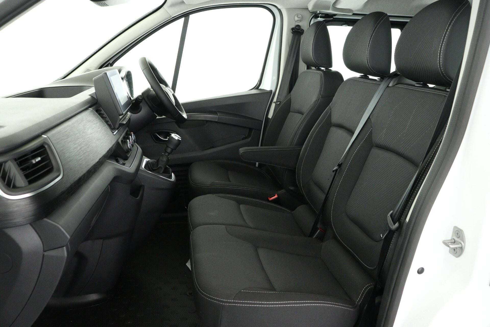 2026 RENAULT TRAFIC 2026 RENAULT TRAFIC