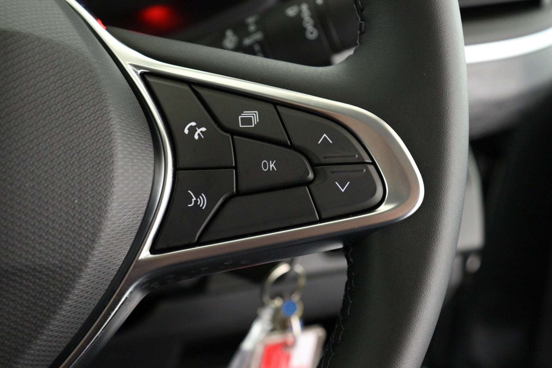 2026 RENAULT TRAFIC 2026 RENAULT TRAFIC