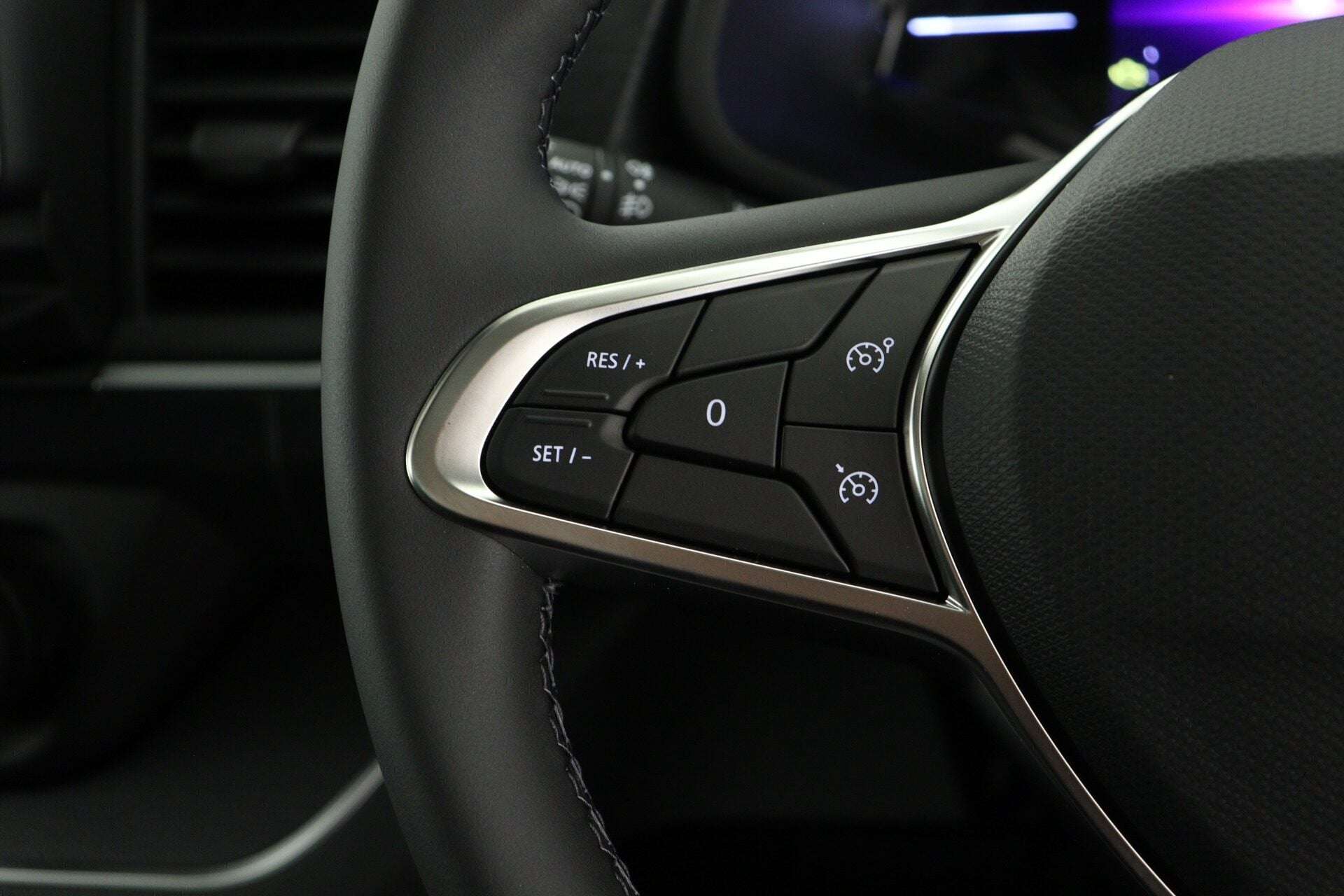 2026 RENAULT TRAFIC 2026 RENAULT TRAFIC