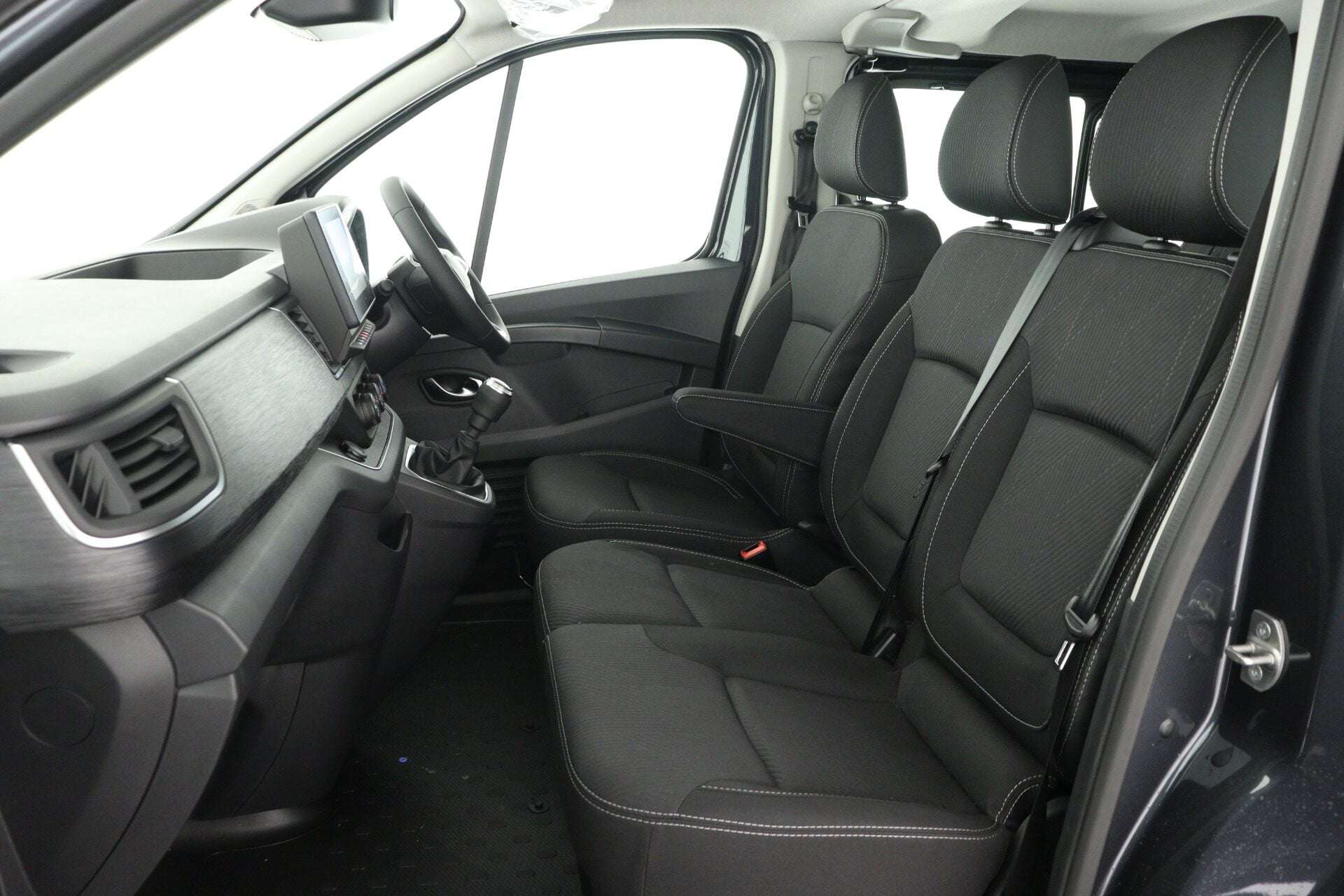 2026 RENAULT TRAFIC 2026 RENAULT TRAFIC