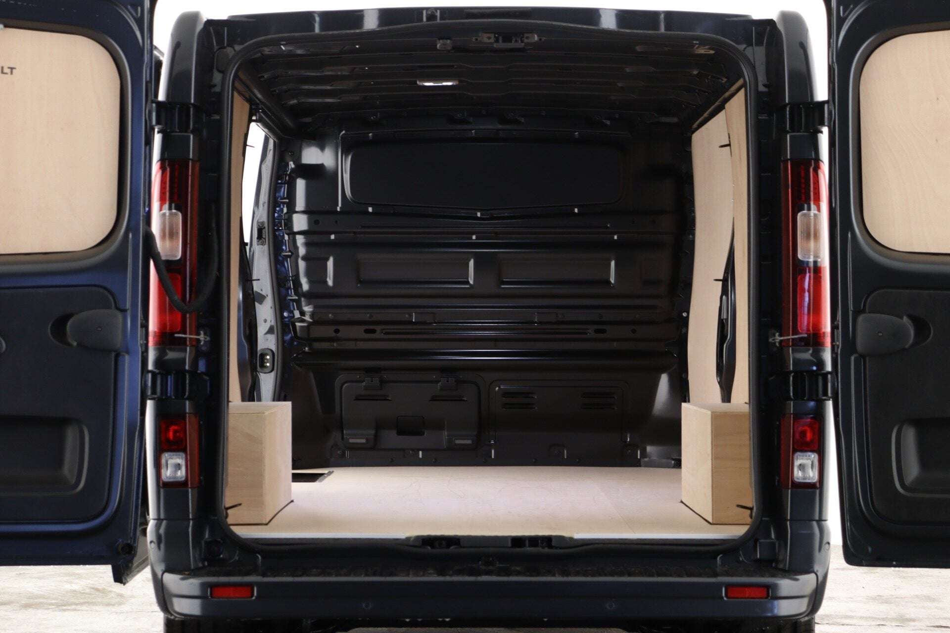 2026 RENAULT TRAFIC 2026 RENAULT TRAFIC