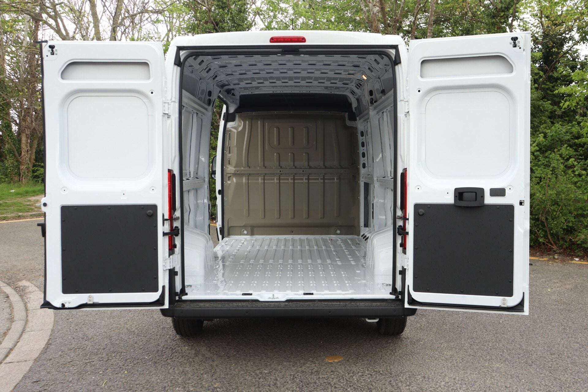 2026 VAUXHALL MOVANO 2026 VAUXHALL MOVANO