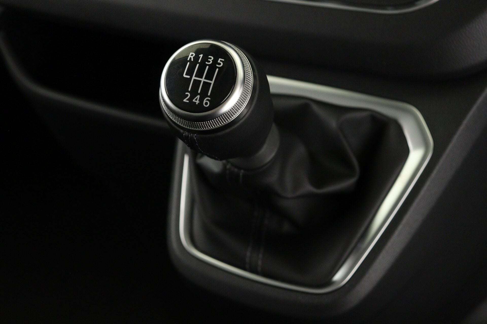 2026 RENAULT TRAFIC 2026 RENAULT TRAFIC