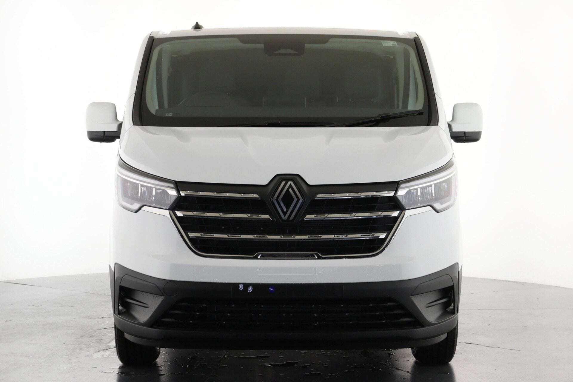 2026 RENAULT TRAFIC 2026 RENAULT TRAFIC