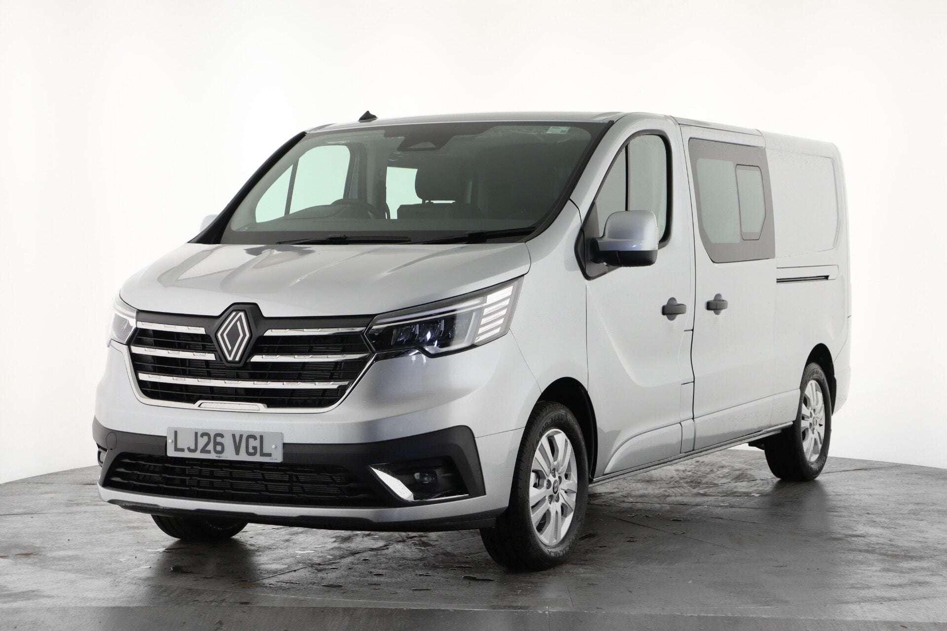 2026 RENAULT TRAFIC 2026 RENAULT TRAFIC