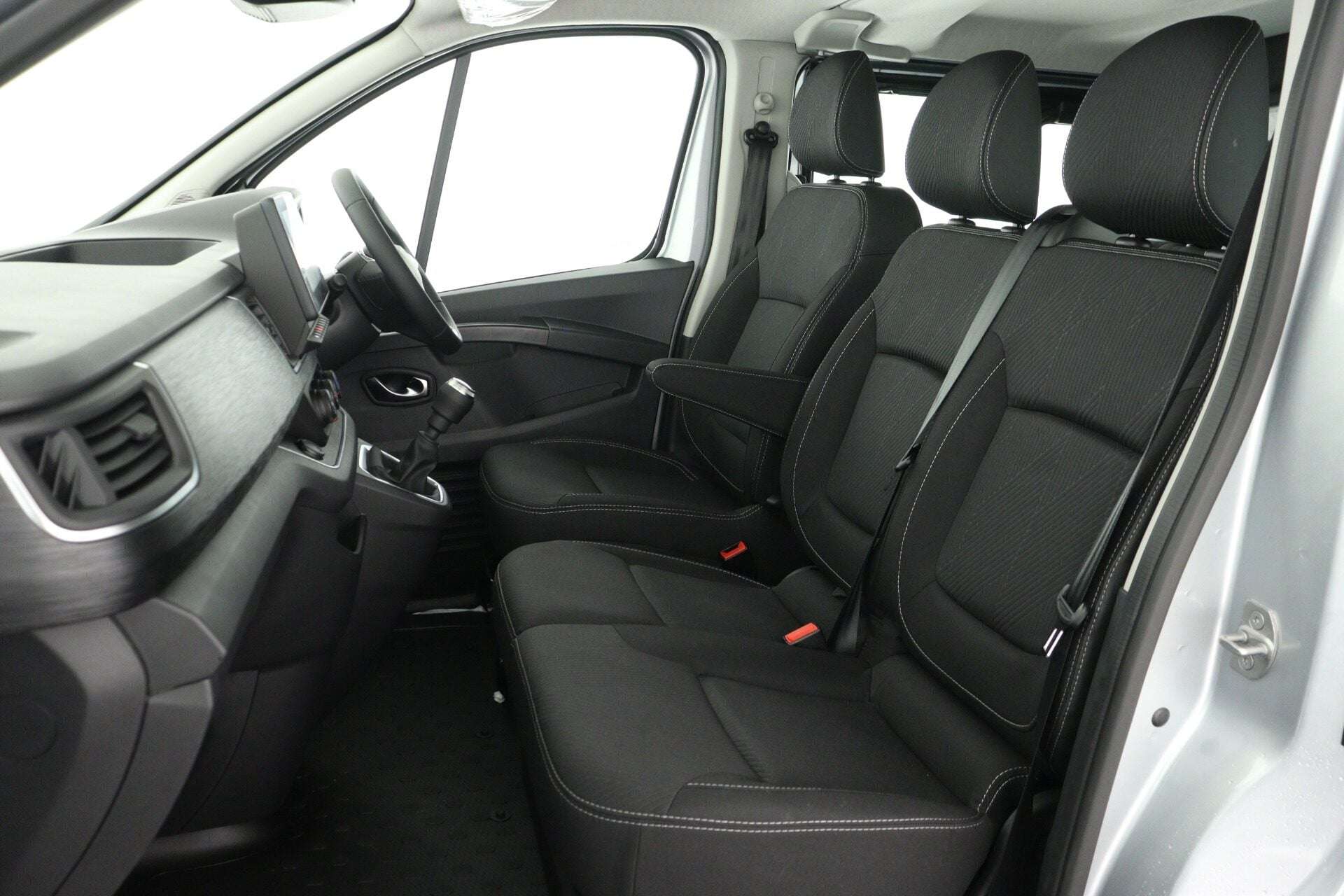 2026 RENAULT TRAFIC 2026 RENAULT TRAFIC