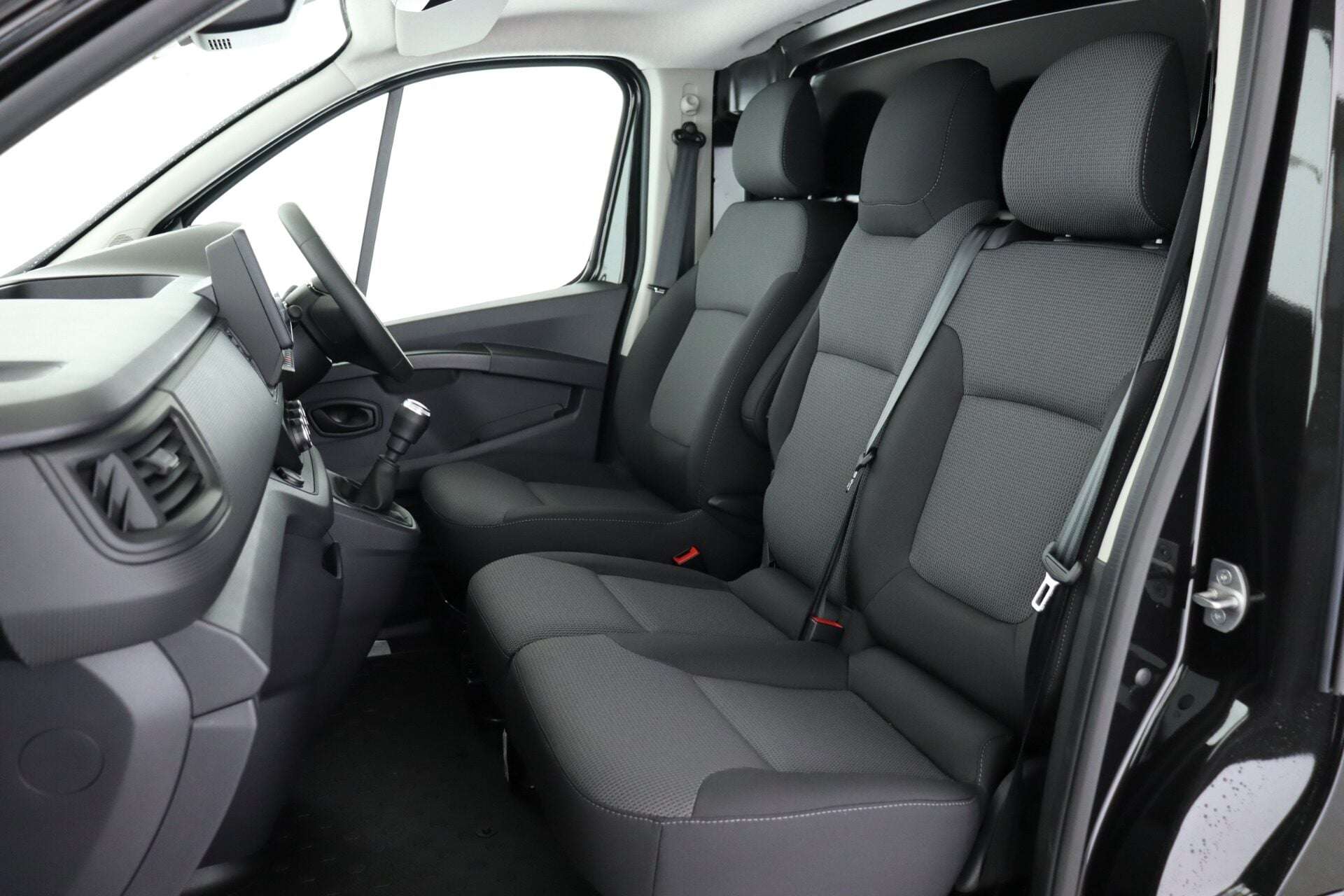 2026 RENAULT TRAFIC 2026 RENAULT TRAFIC