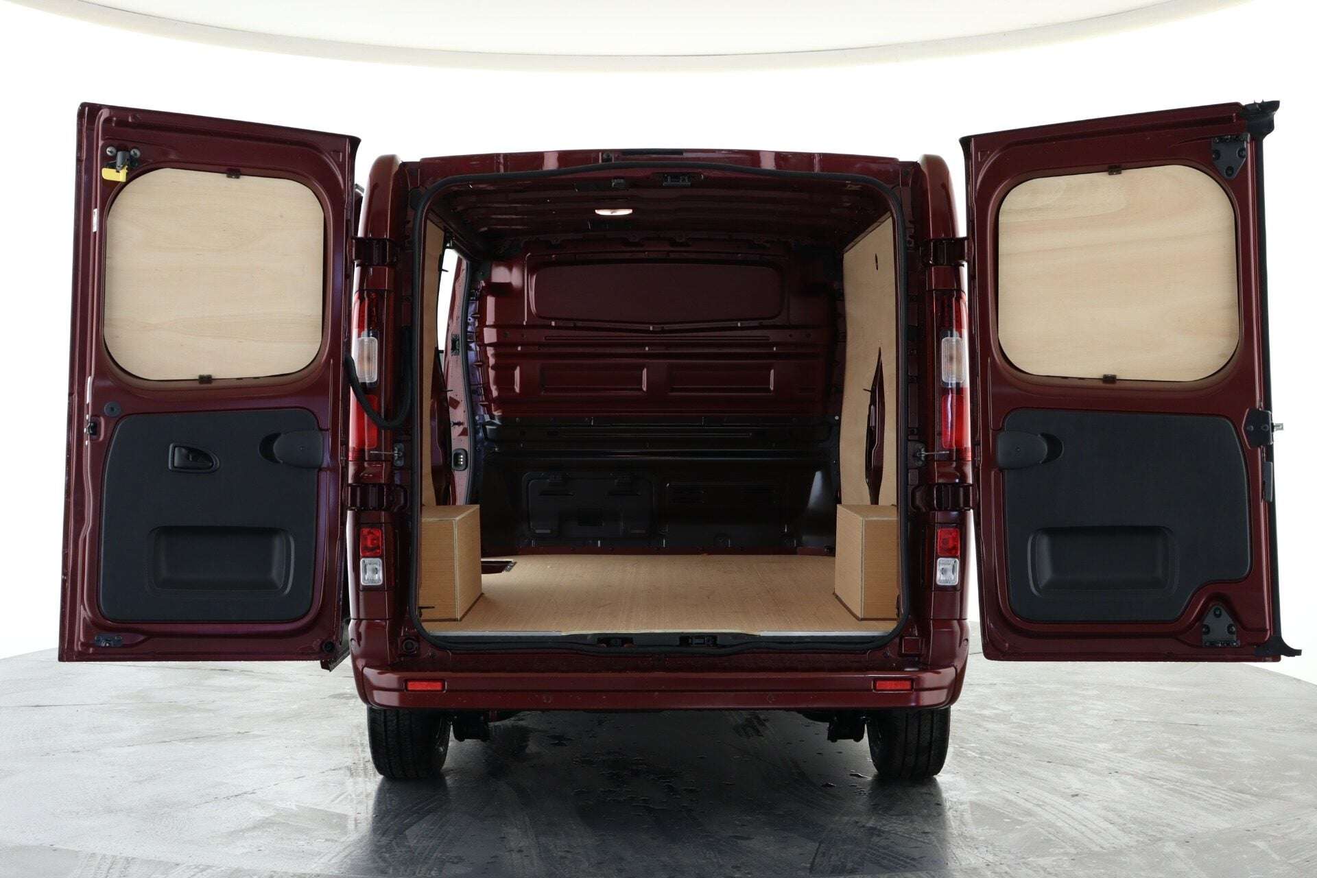 A 2026 RENAULT TRAFIC LL30 Blue dCi 150 Extra Sport A 2026 RENAULT TRAFIC LL30 Blue dCi 150 Extra Sport