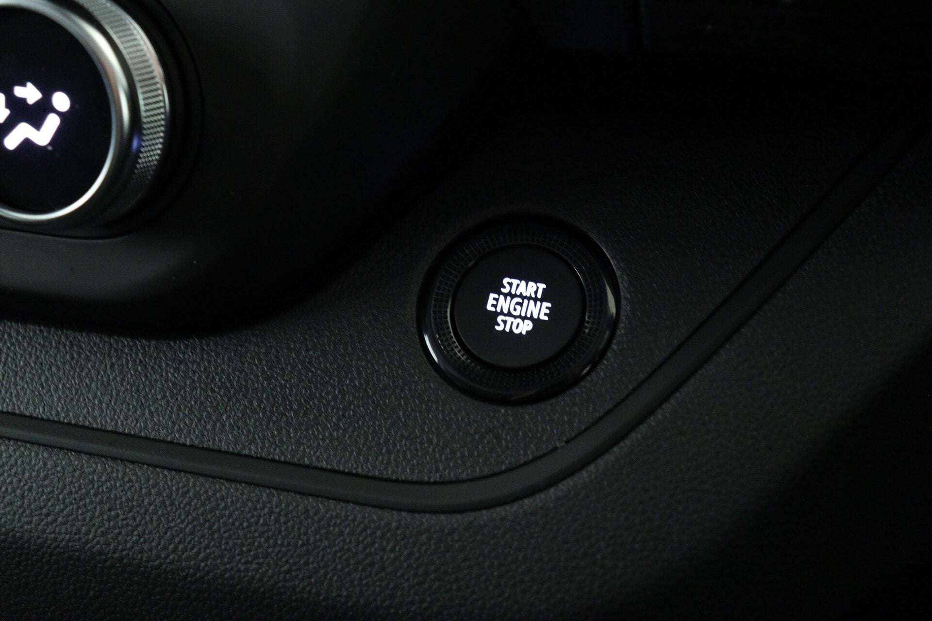 2026 RENAULT TRAFIC 2026 RENAULT TRAFIC