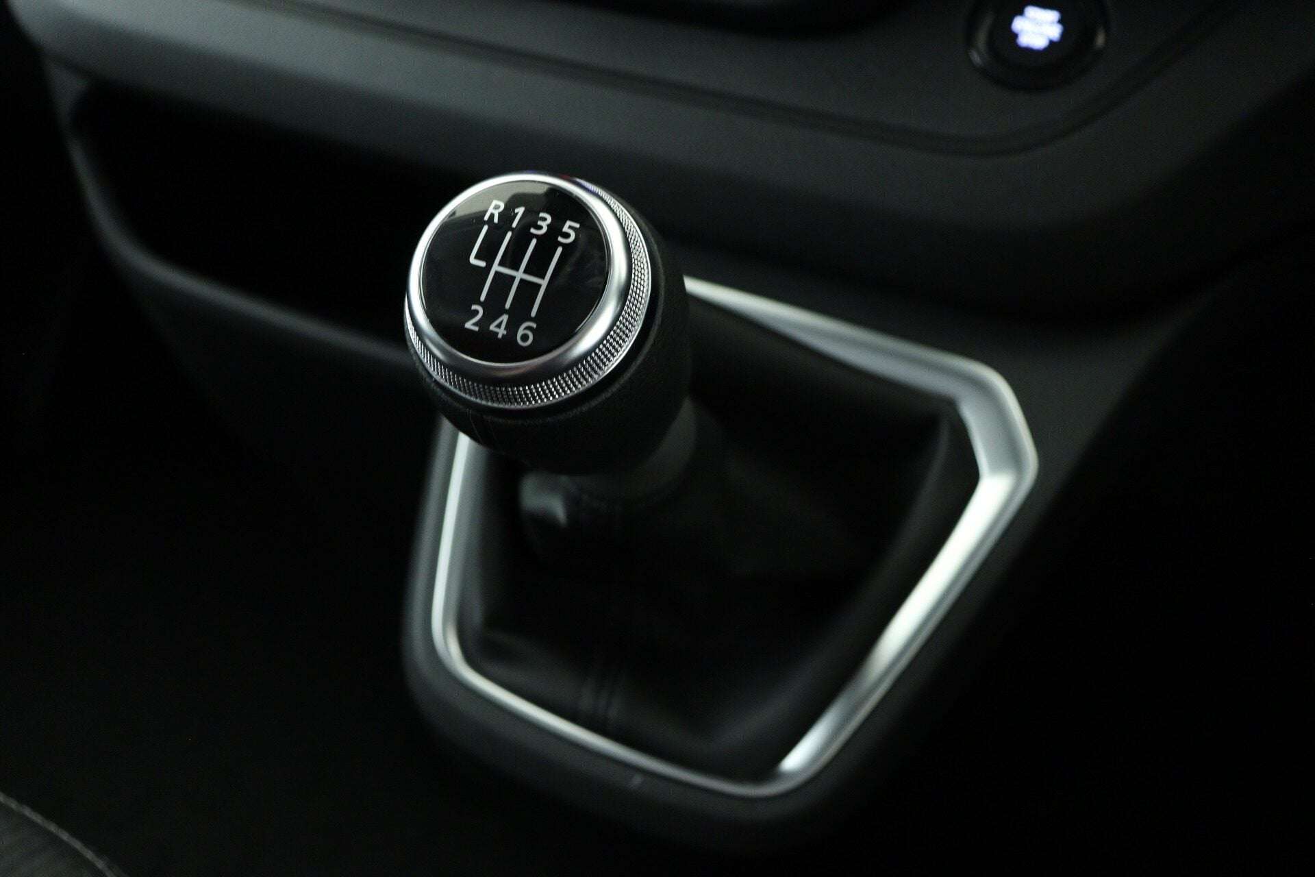 2026 RENAULT TRAFIC 2026 RENAULT TRAFIC