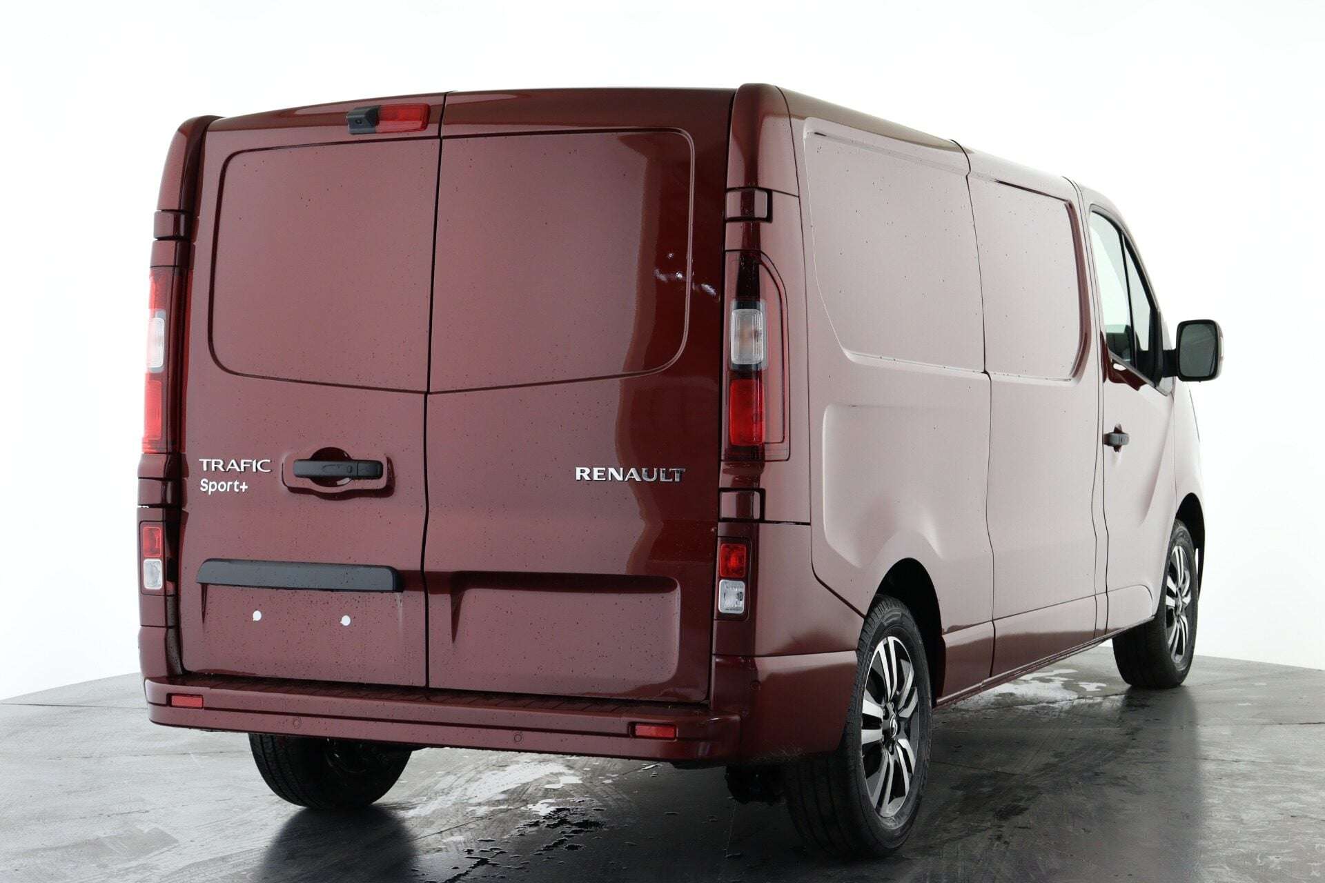 A 2026 RENAULT TRAFIC LL30 Blue dCi 150 Extra Sport A 2026 RENAULT TRAFIC LL30 Blue dCi 150 Extra Sport