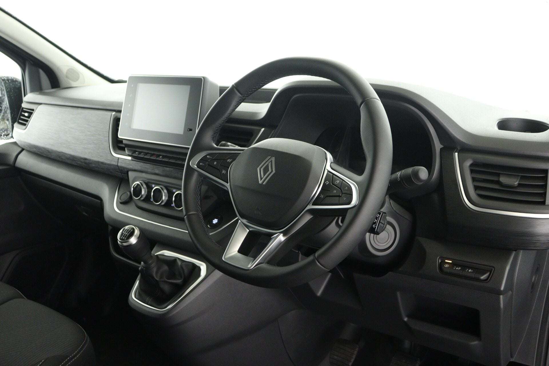 2026 RENAULT TRAFIC 2026 RENAULT TRAFIC