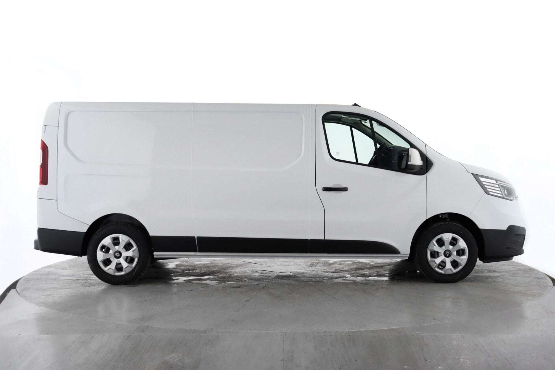 2026 RENAULT TRAFIC 2026 RENAULT TRAFIC