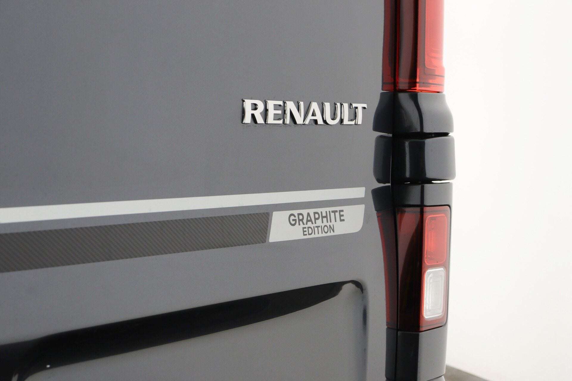 2026 RENAULT TRAFIC 2026 RENAULT TRAFIC