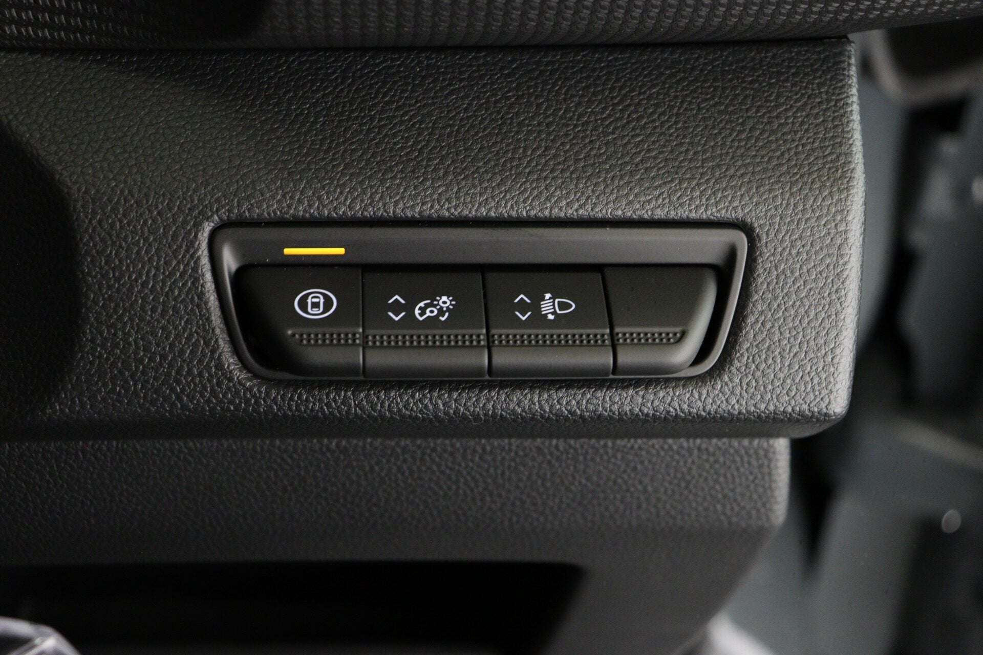 2026 RENAULT TRAFIC 2026 RENAULT TRAFIC