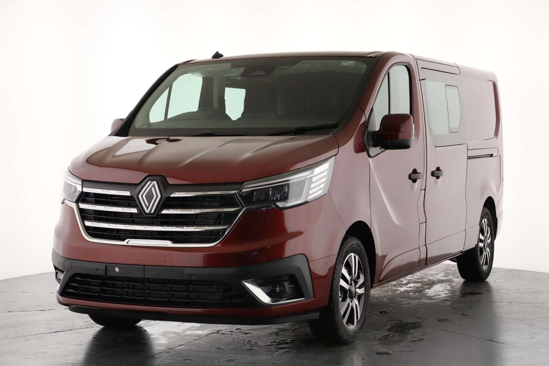 2026 RENAULT TRAFIC 2026 RENAULT TRAFIC