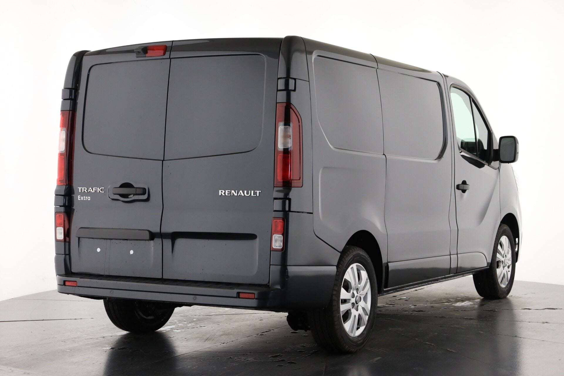 A 2026 RENAULT TRAFIC SL30 Blue dCi 130 Extra MY26 A 2026 RENAULT TRAFIC SL30 Blue dCi 130 Extra MY26