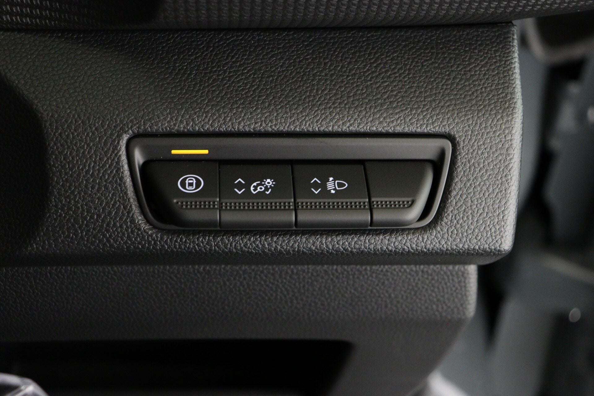 2026 RENAULT TRAFIC 2026 RENAULT TRAFIC