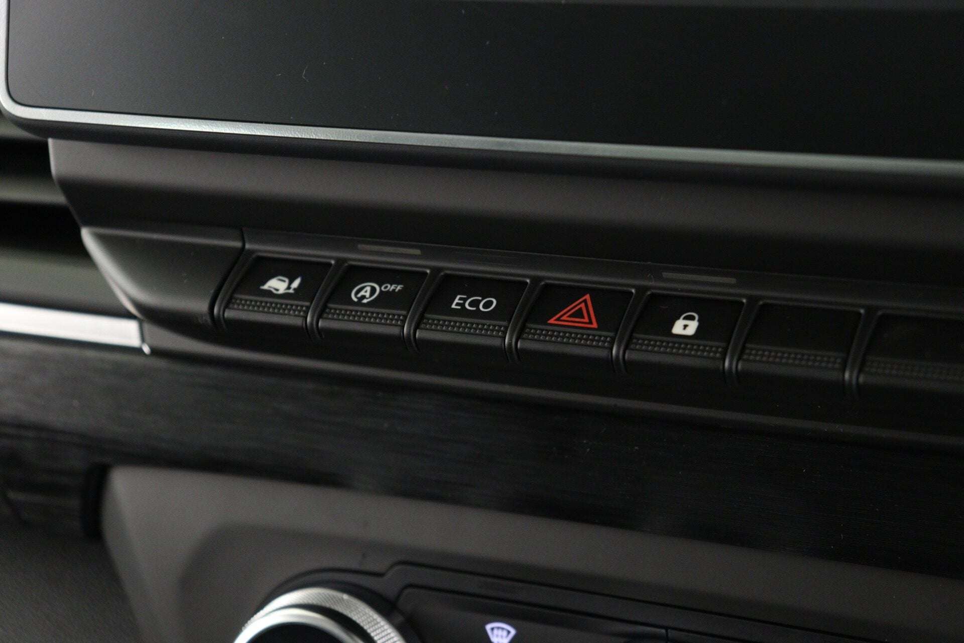 2026 RENAULT TRAFIC 2026 RENAULT TRAFIC