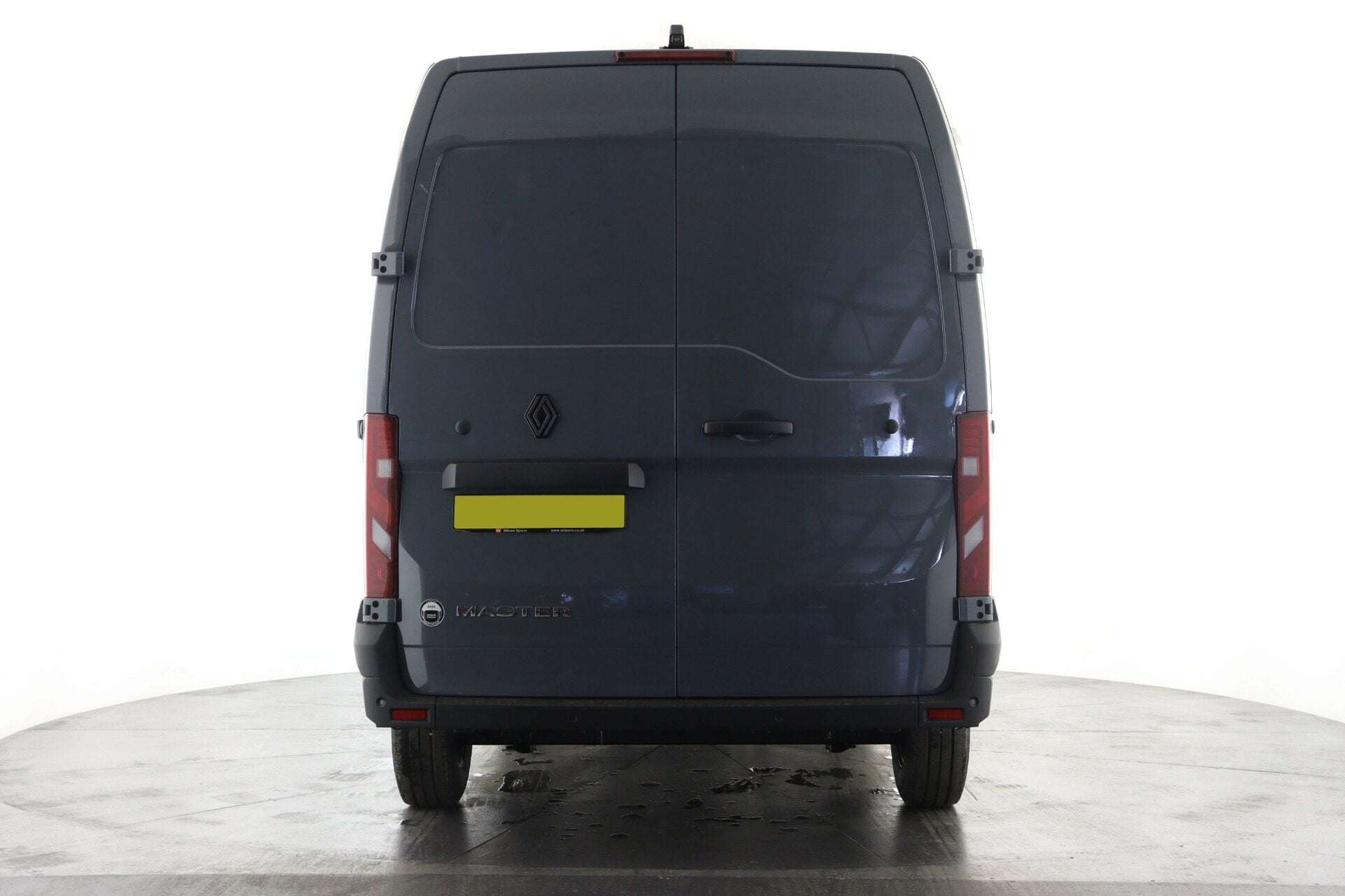A 2026 RENAULT MASTER MM35 Blue dCi 130 Advance + Rear Camera A 2026 RENAULT MASTER MM35 Blue dCi 130 Advance + Rear Camera