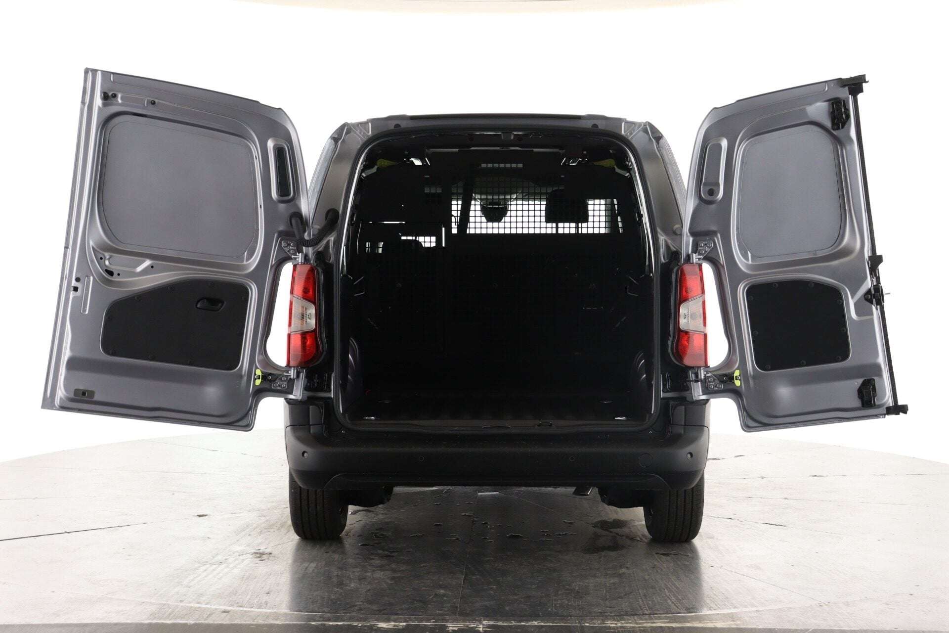A 2026 CITROEN BERLINGO 1.5 D 100ps Enterprise Plus A 2026 CITROEN BERLINGO 1.5 D 100ps Enterprise Plus