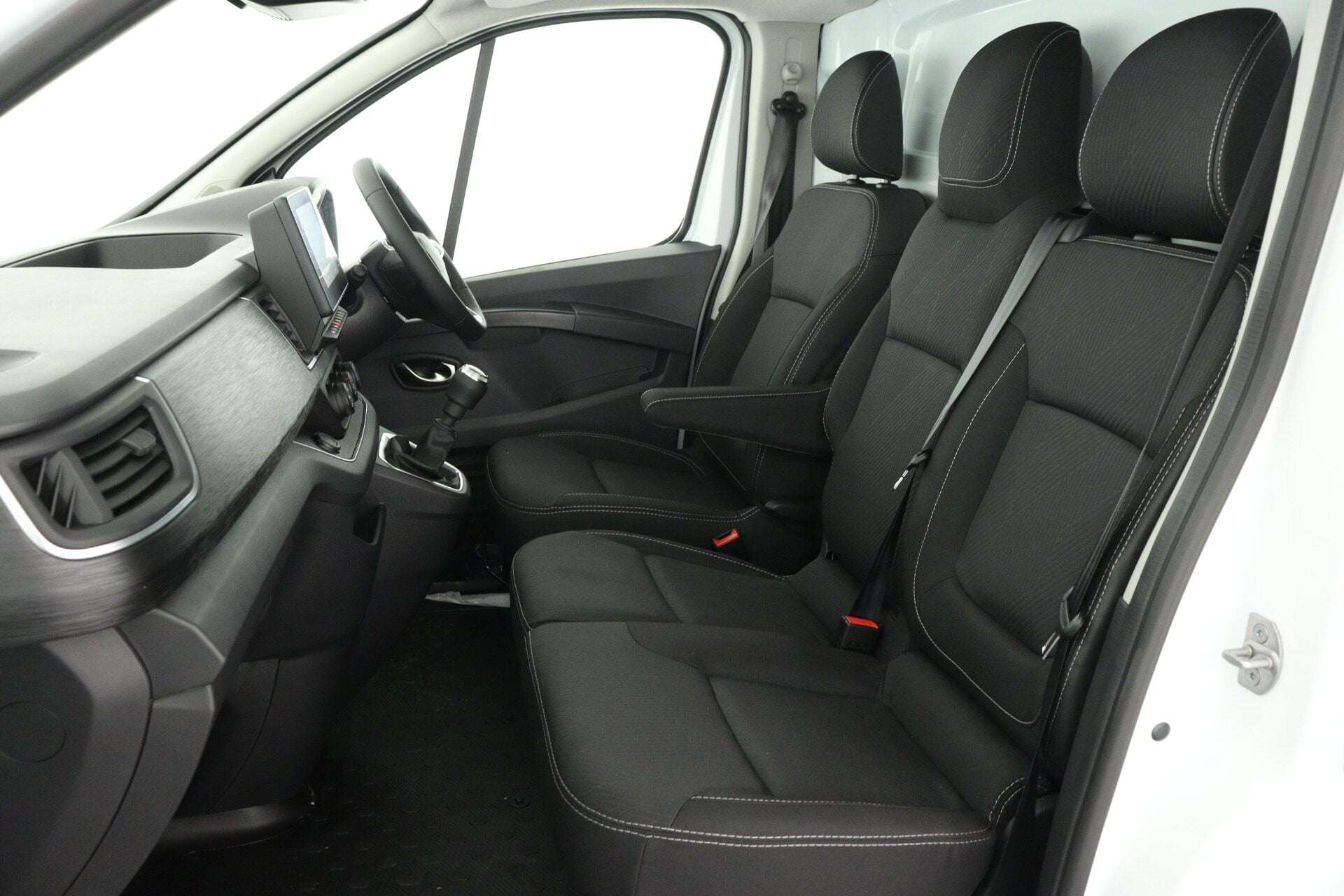 2026 RENAULT TRAFIC 2026 RENAULT TRAFIC