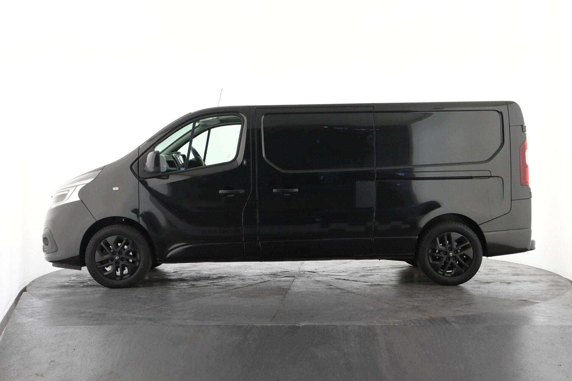 2021 RENAULT TRAFIC 2021 RENAULT TRAFIC