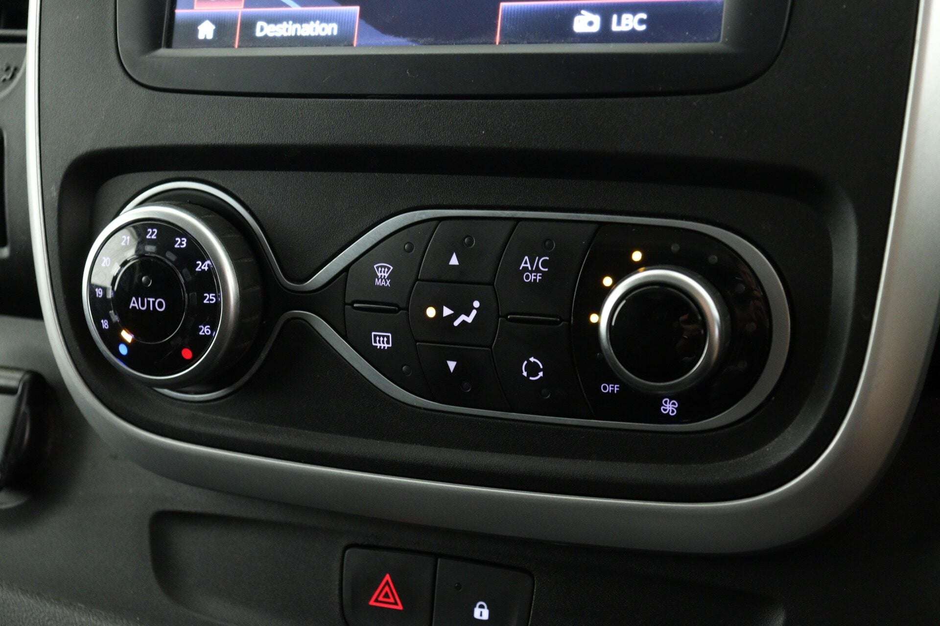 2021 RENAULT TRAFIC 2021 RENAULT TRAFIC