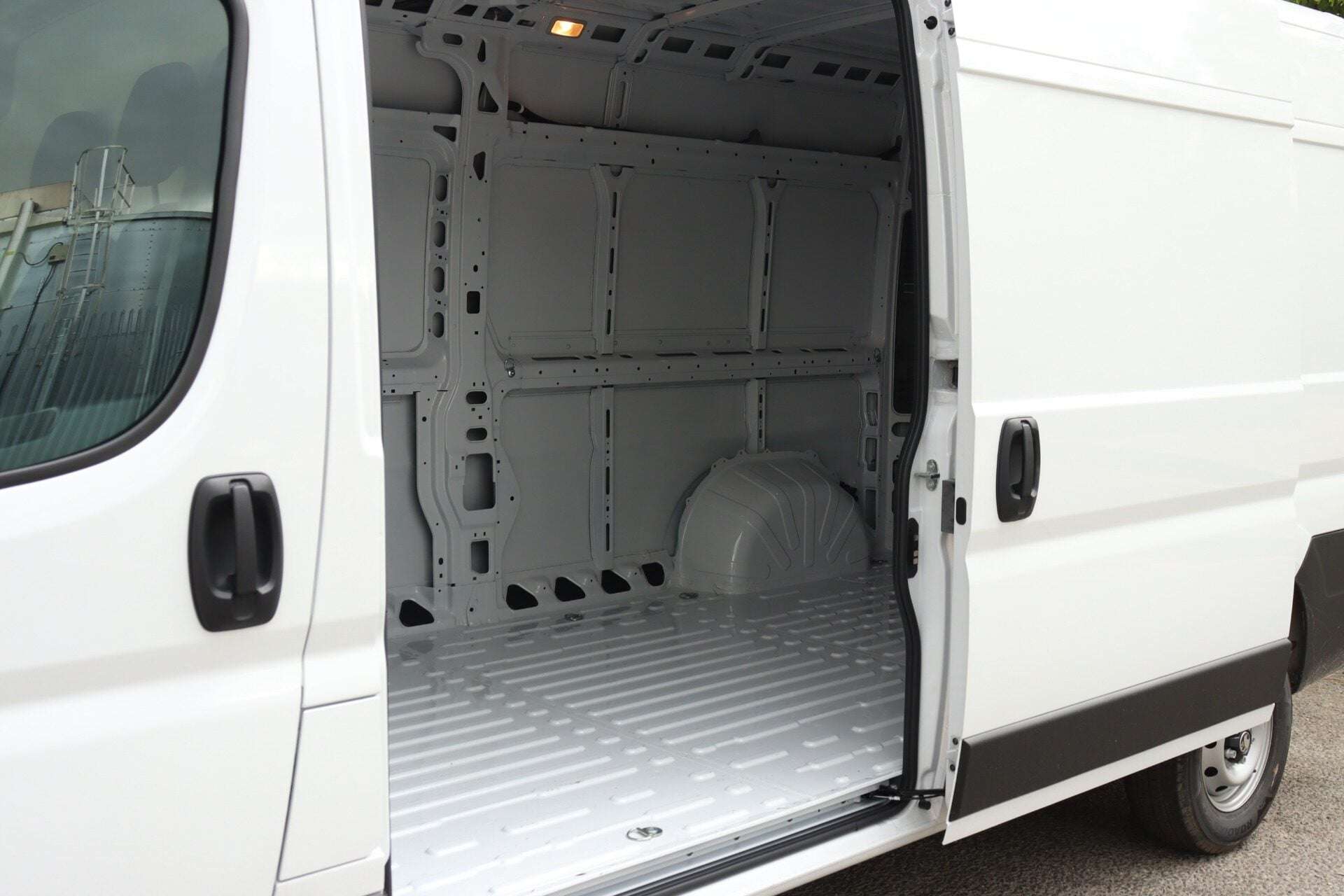 2026 VAUXHALL MOVANO 2026 VAUXHALL MOVANO