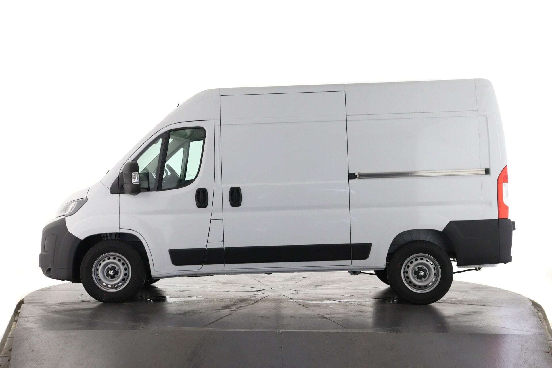 2026 VAUXHALL MOVANO 2026 VAUXHALL MOVANO