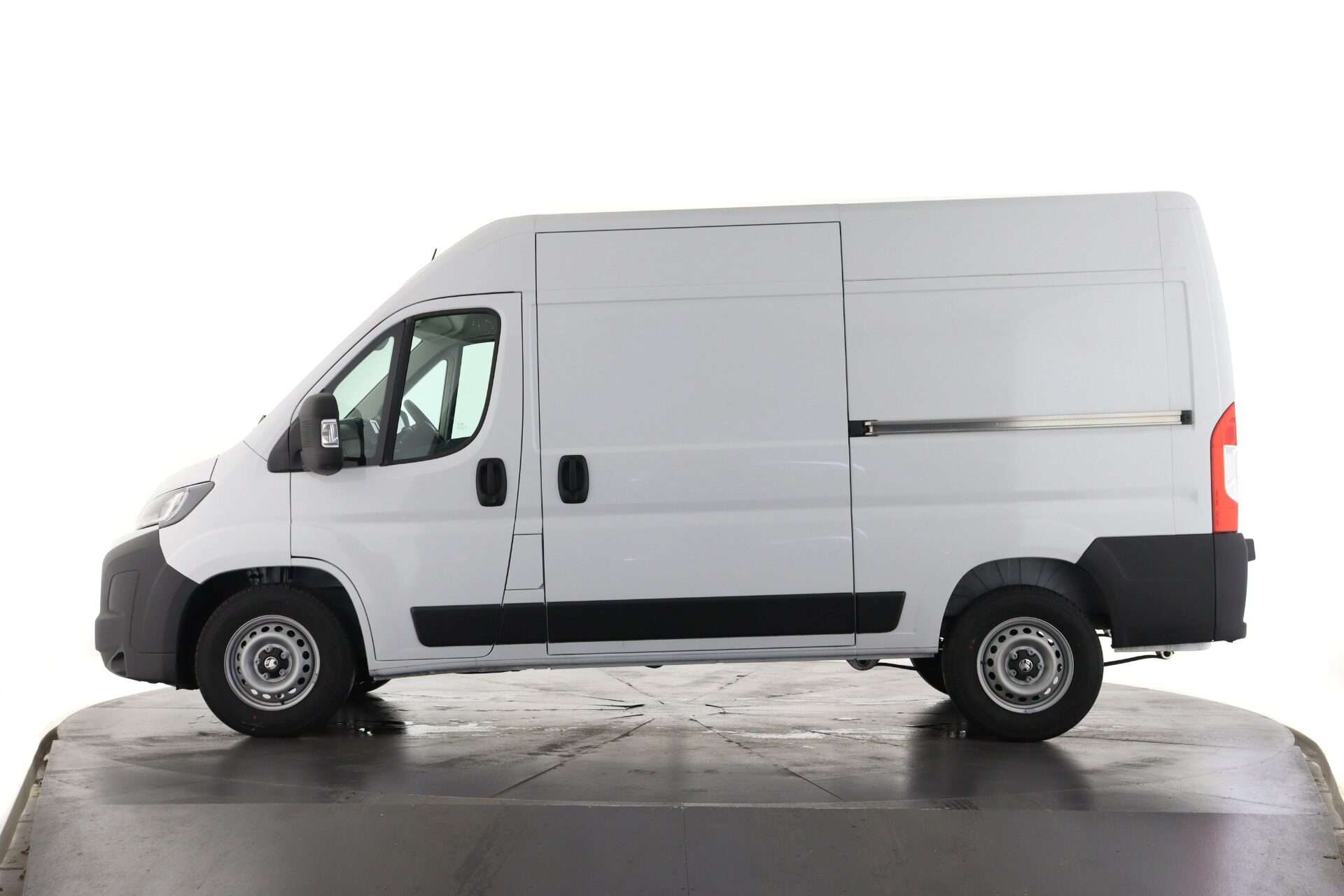 2026 VAUXHALL MOVANO 2026 VAUXHALL MOVANO
