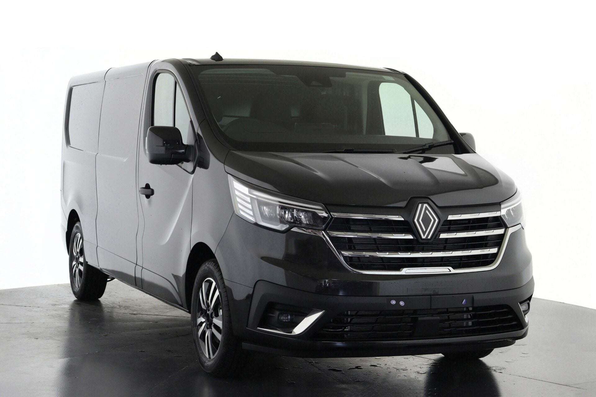 2026 RENAULT TRAFIC 2026 RENAULT TRAFIC