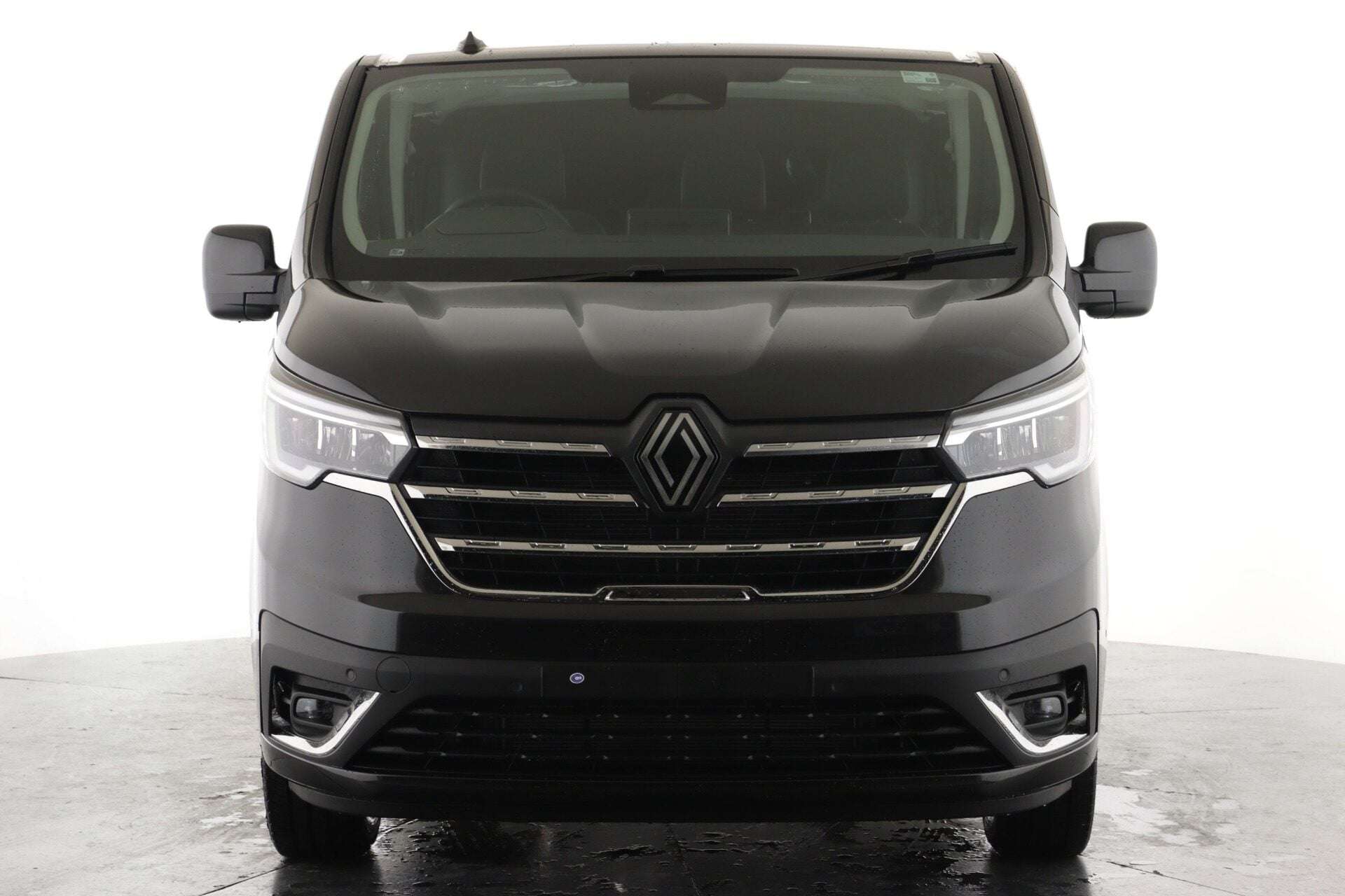 2026 RENAULT TRAFIC 2026 RENAULT TRAFIC
