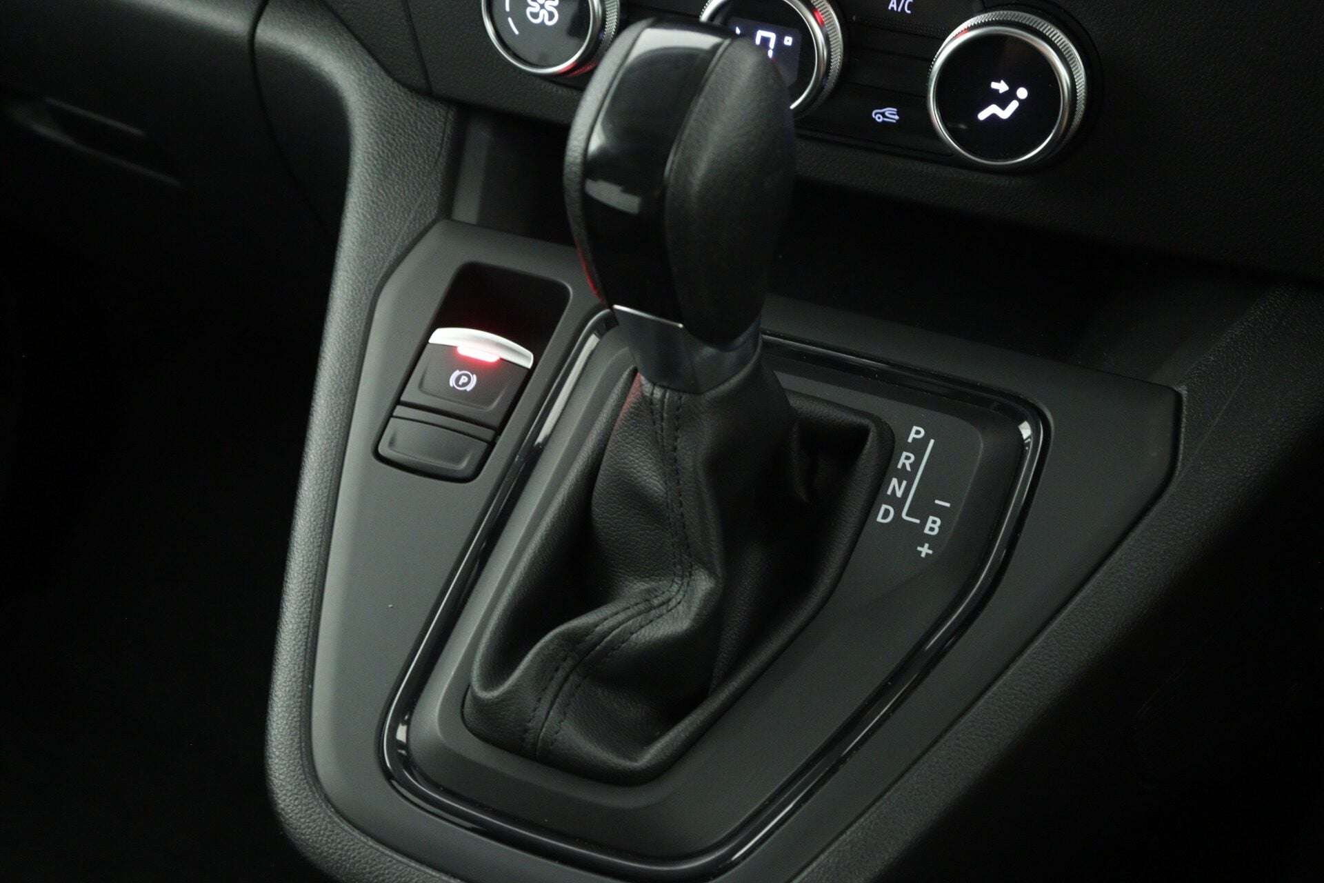 2024 NISSAN TOWNSTAR 2024 NISSAN TOWNSTAR