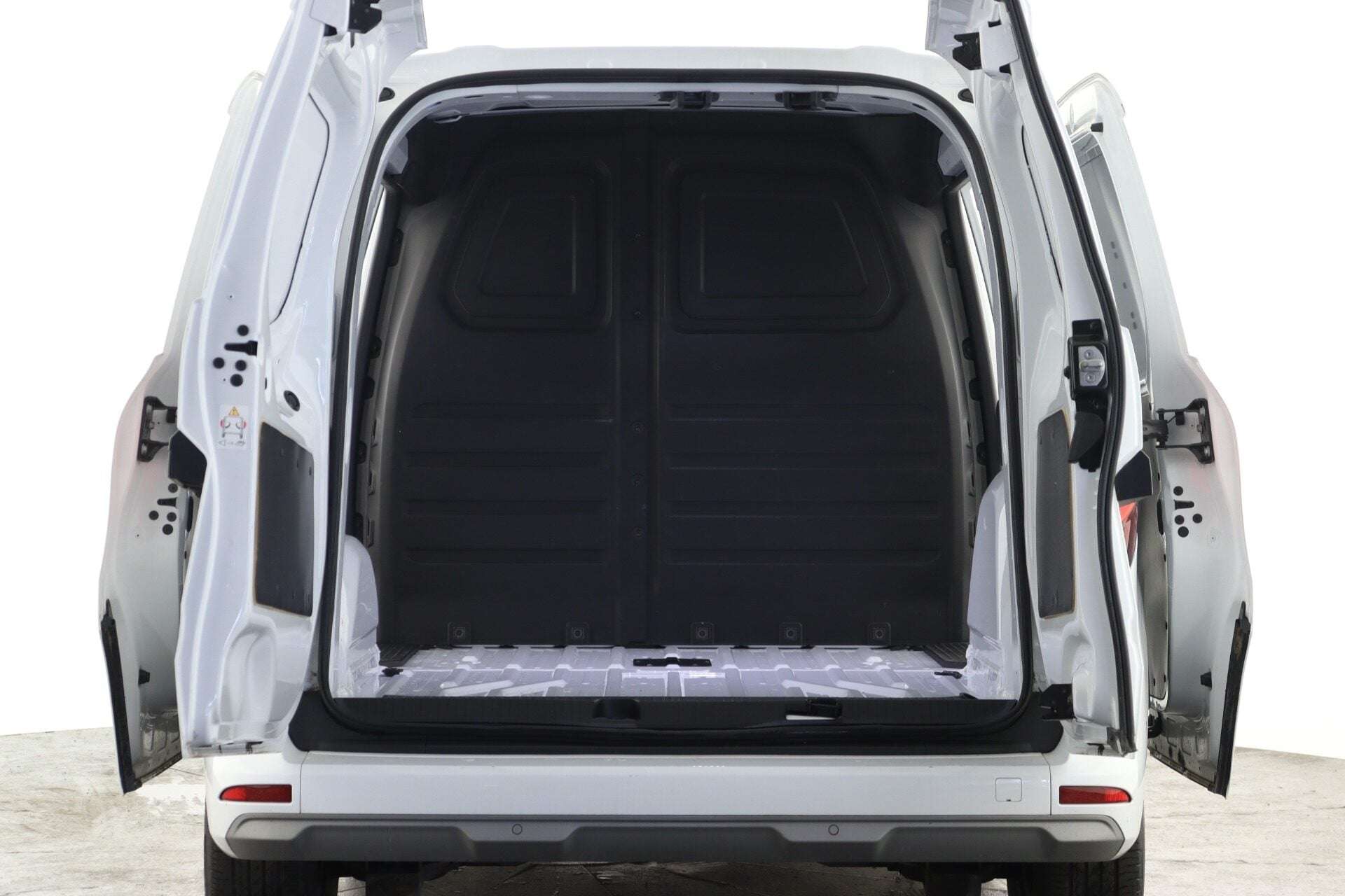 A 2023 NISSAN TOWNSTAR L1 90kW Tekna Van Auto 45kWh A 2023 NISSAN TOWNSTAR L1 90kW Tekna Van Auto 45kWh