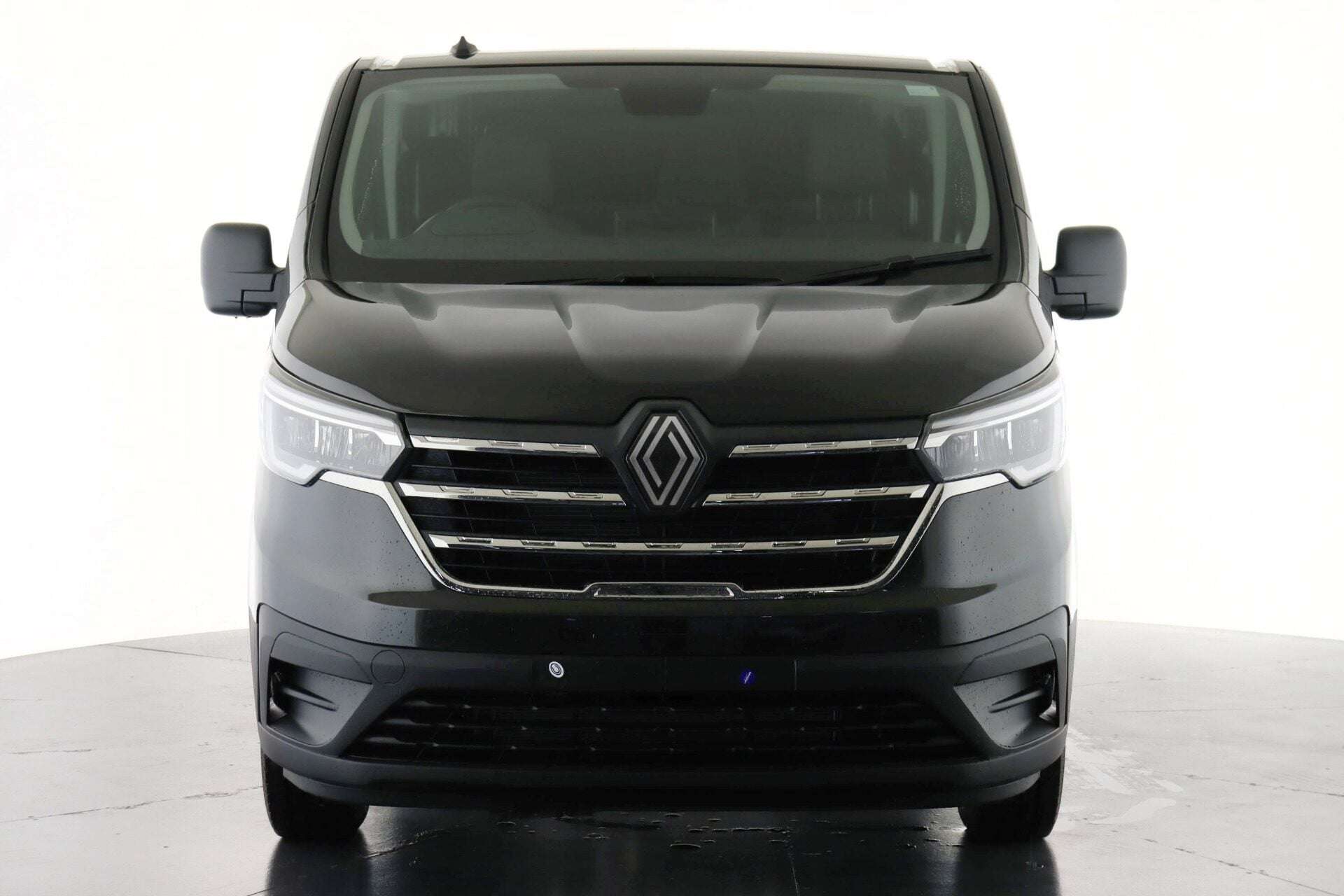 2026 RENAULT TRAFIC 2026 RENAULT TRAFIC