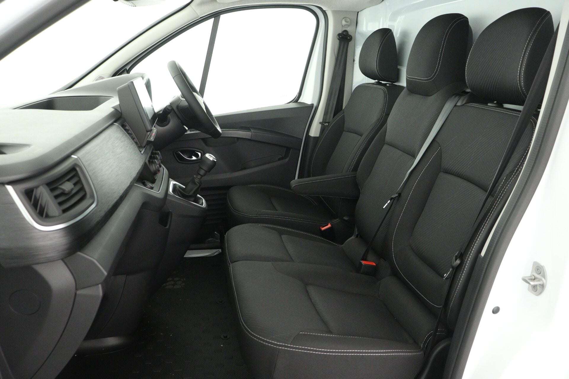 2026 RENAULT TRAFIC 2026 RENAULT TRAFIC