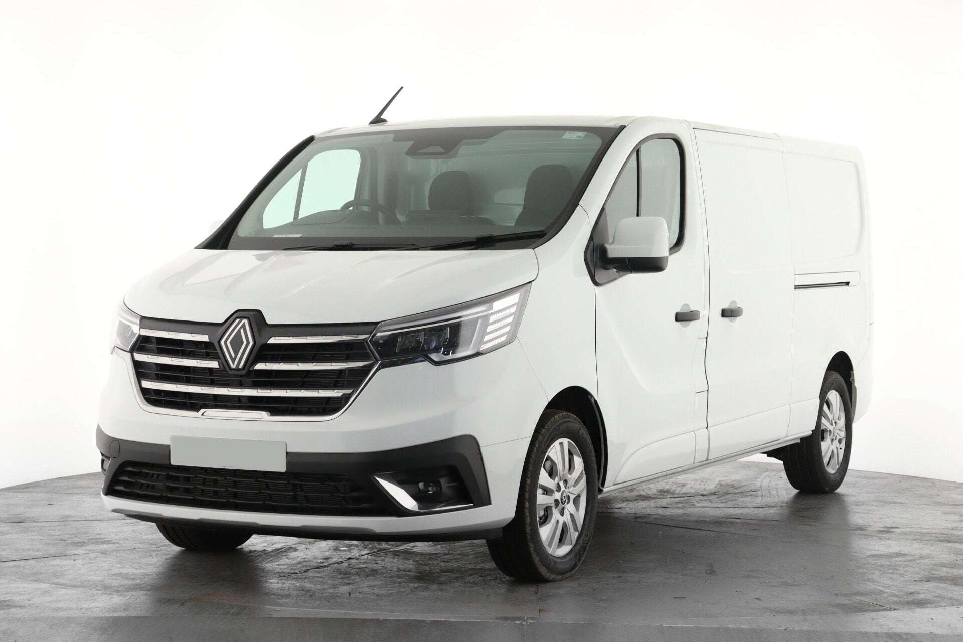 2026 RENAULT TRAFIC 2026 RENAULT TRAFIC