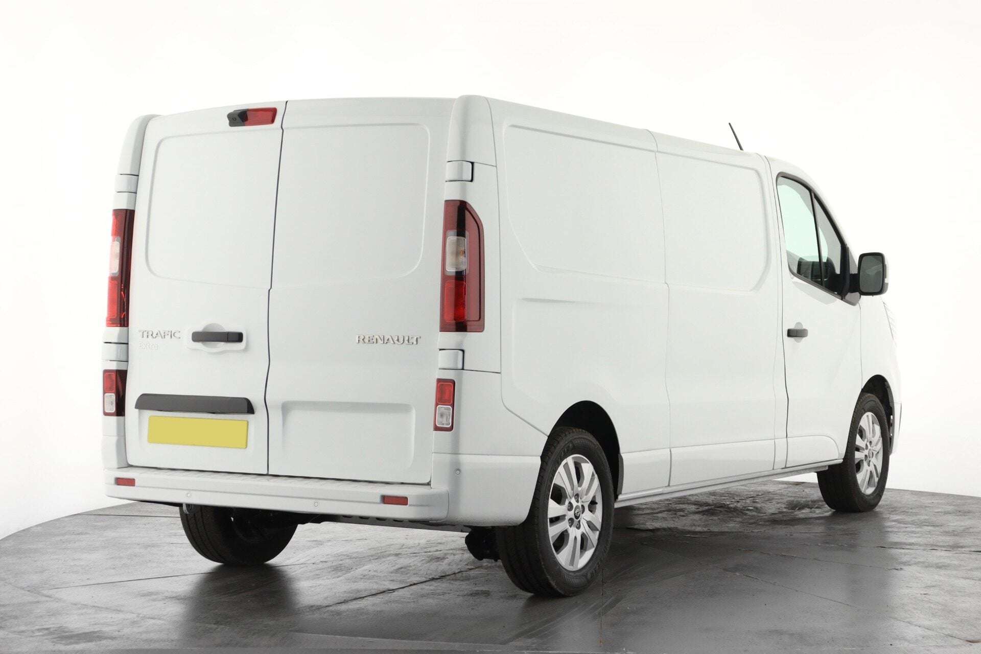 A 2026 RENAULT TRAFIC LL30 Blue dCi 130 Extra MY26 A 2026 RENAULT TRAFIC LL30 Blue dCi 130 Extra MY26