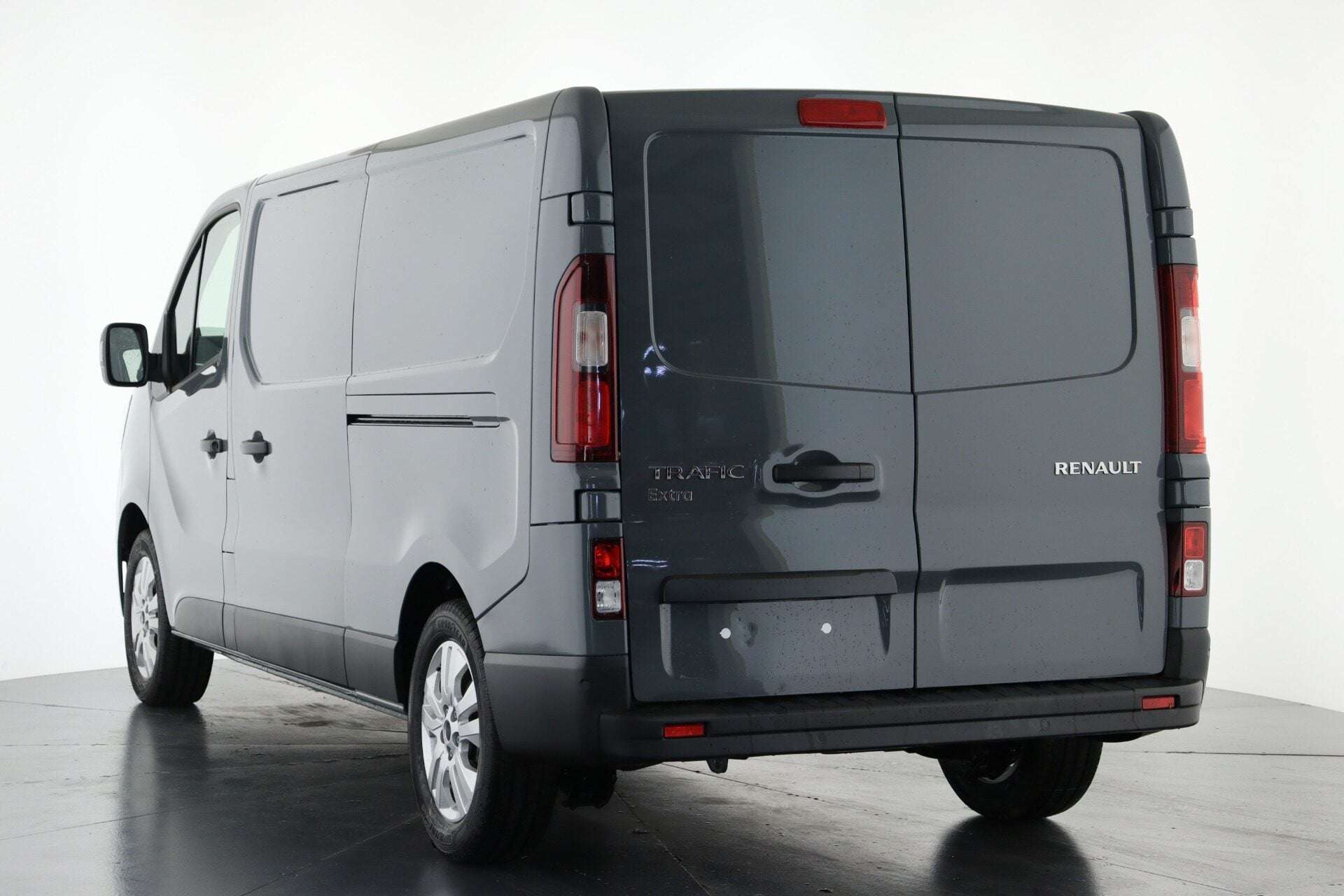2026 RENAULT TRAFIC 2026 RENAULT TRAFIC