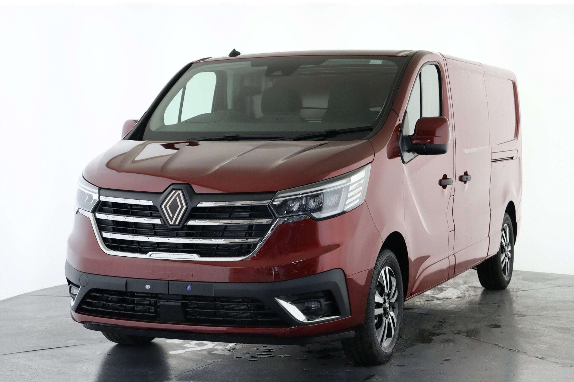 2026 RENAULT TRAFIC 2026 RENAULT TRAFIC