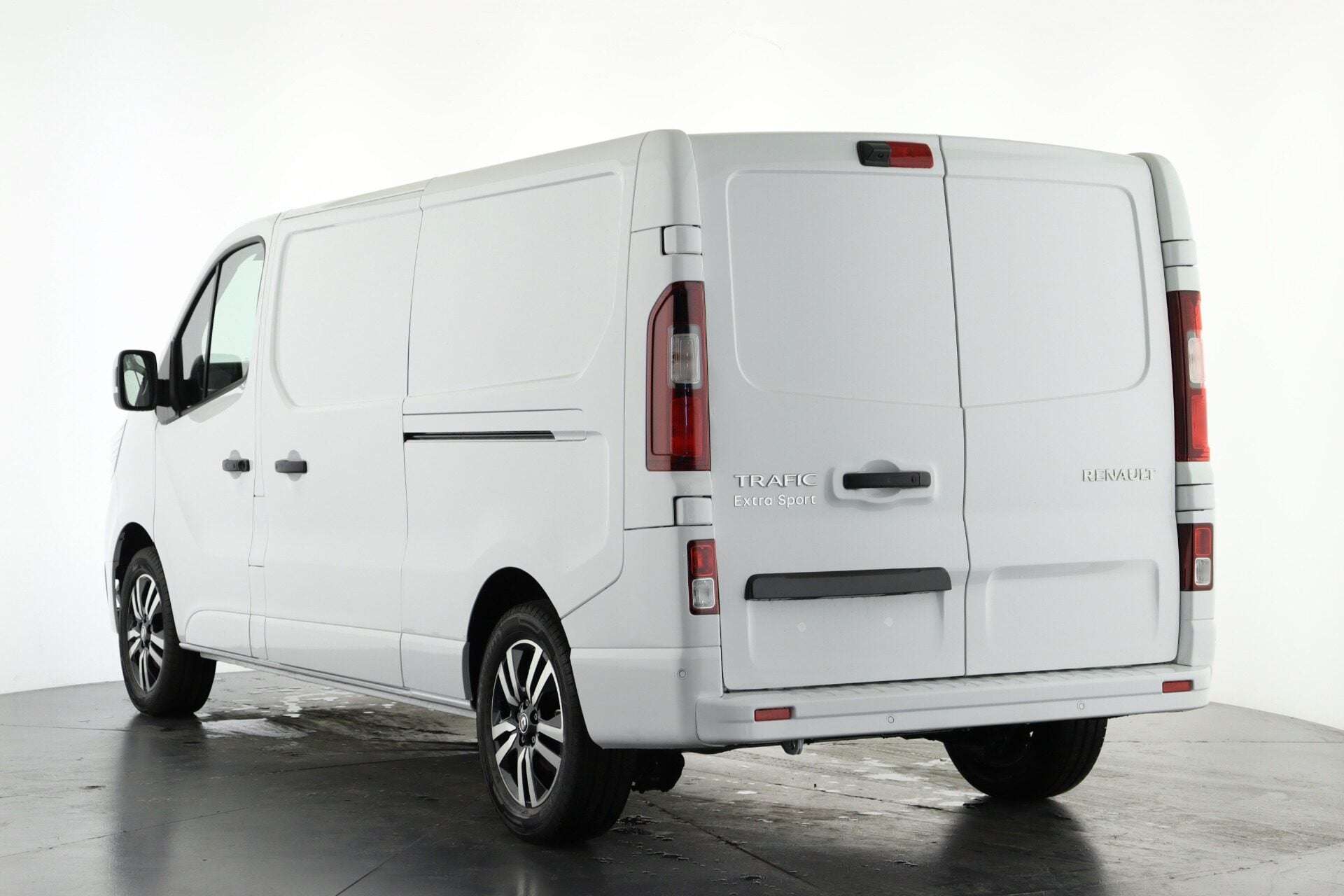 2026 RENAULT TRAFIC 2026 RENAULT TRAFIC
