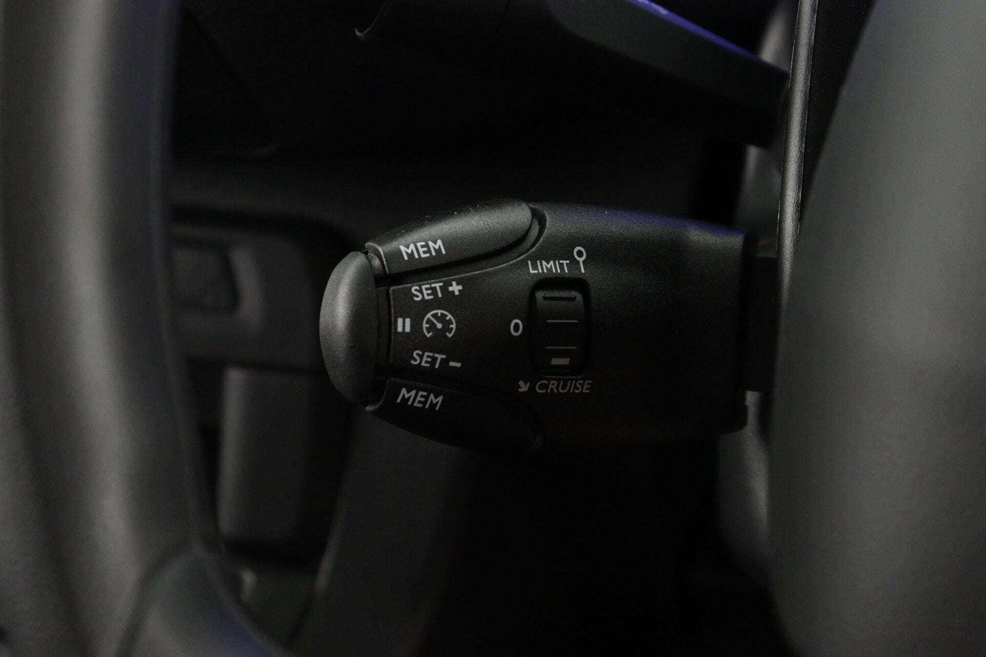 2024 PEUGEOT EXPERT 2024 PEUGEOT EXPERT
