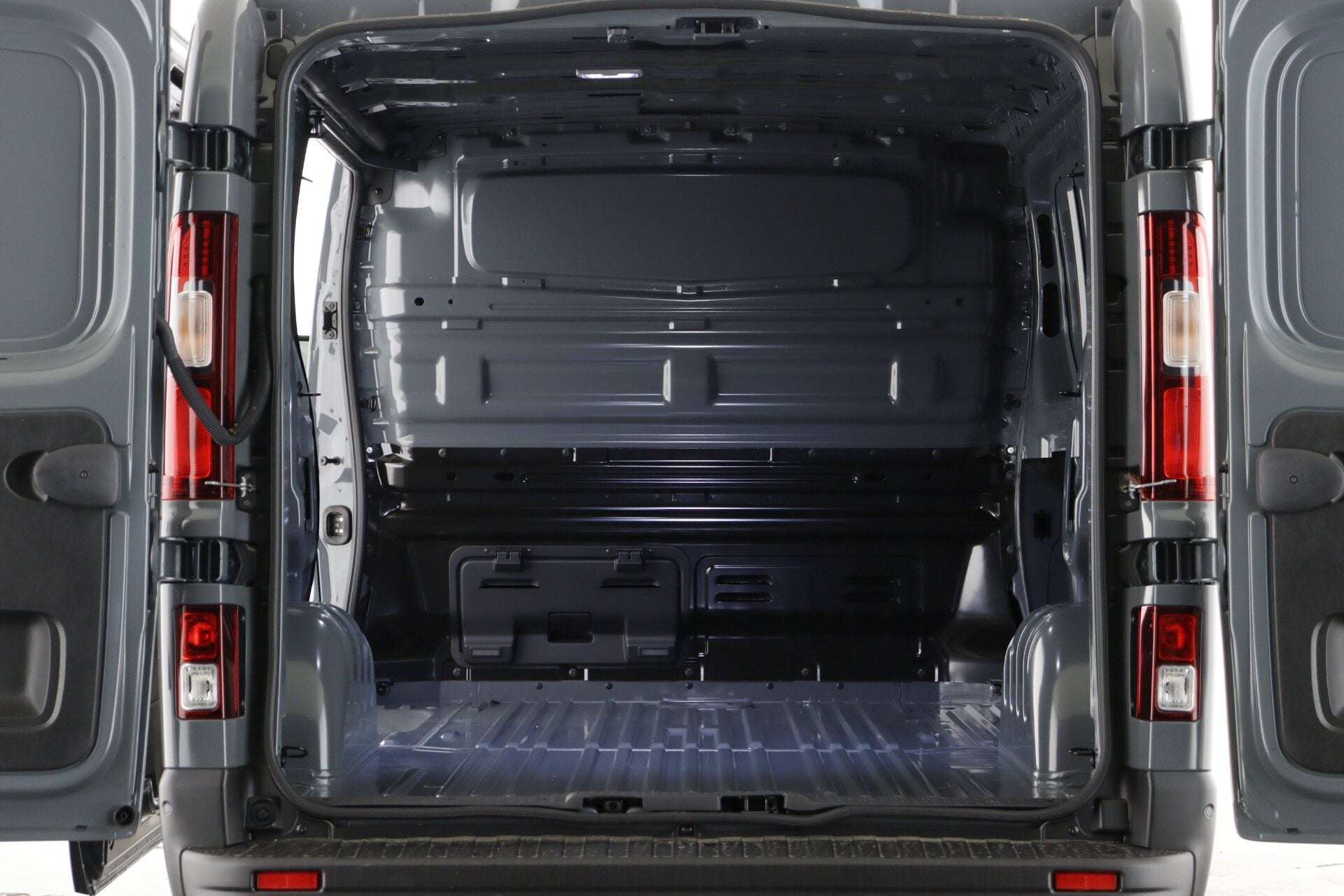 A 2026 RENAULT TRAFIC SL30 Blue dCi 130 Extra MY26 A 2026 RENAULT TRAFIC SL30 Blue dCi 130 Extra MY26