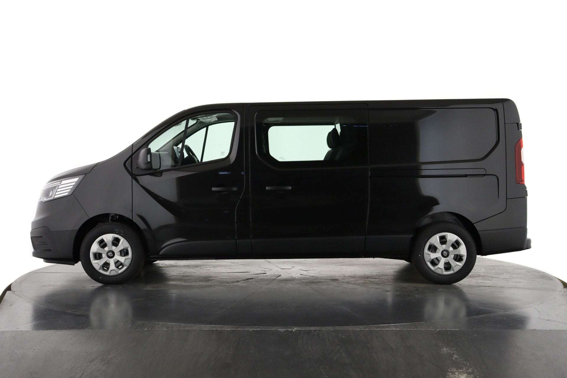 2026 RENAULT TRAFIC 2026 RENAULT TRAFIC