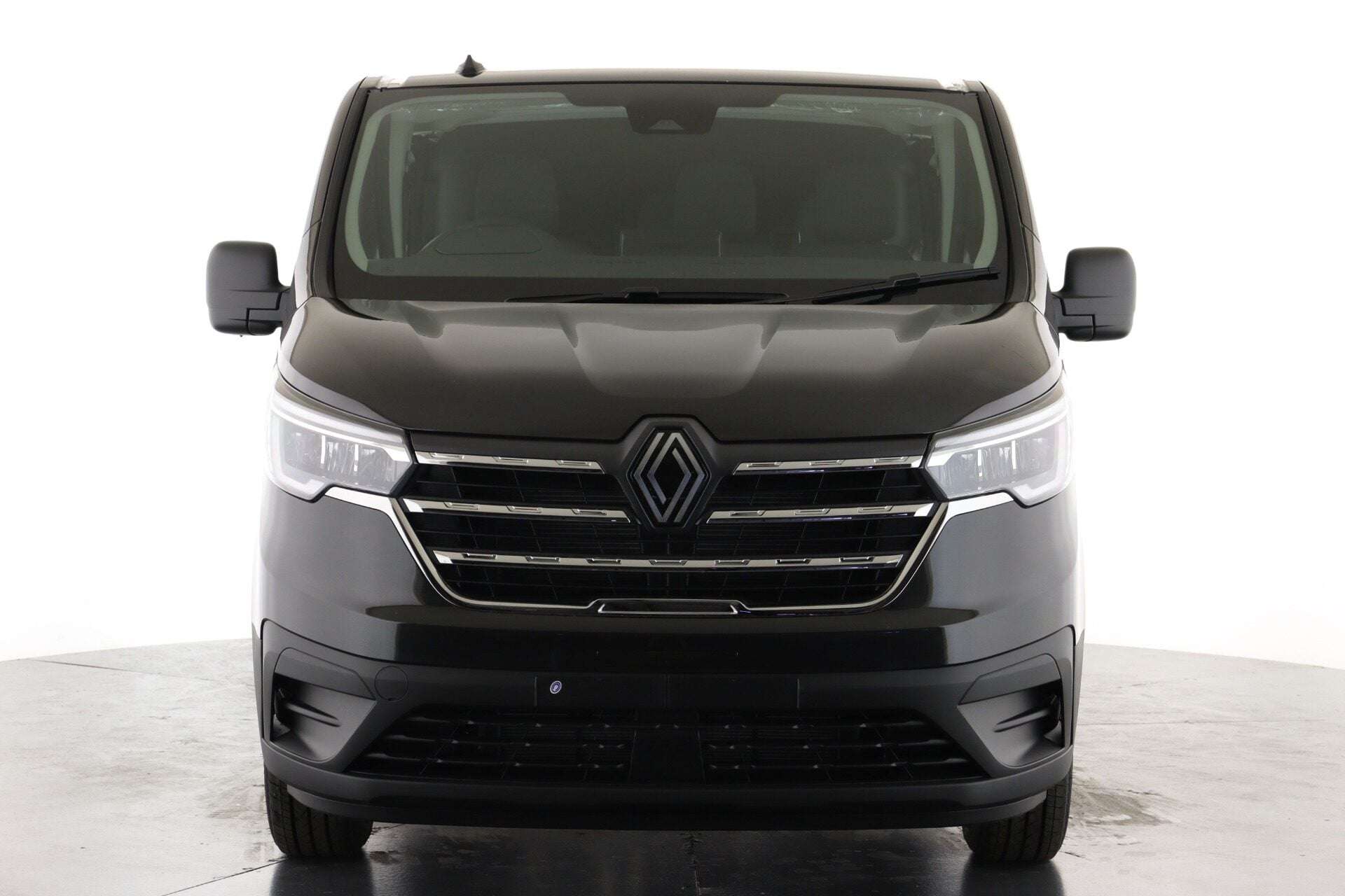 2026 RENAULT TRAFIC 2026 RENAULT TRAFIC