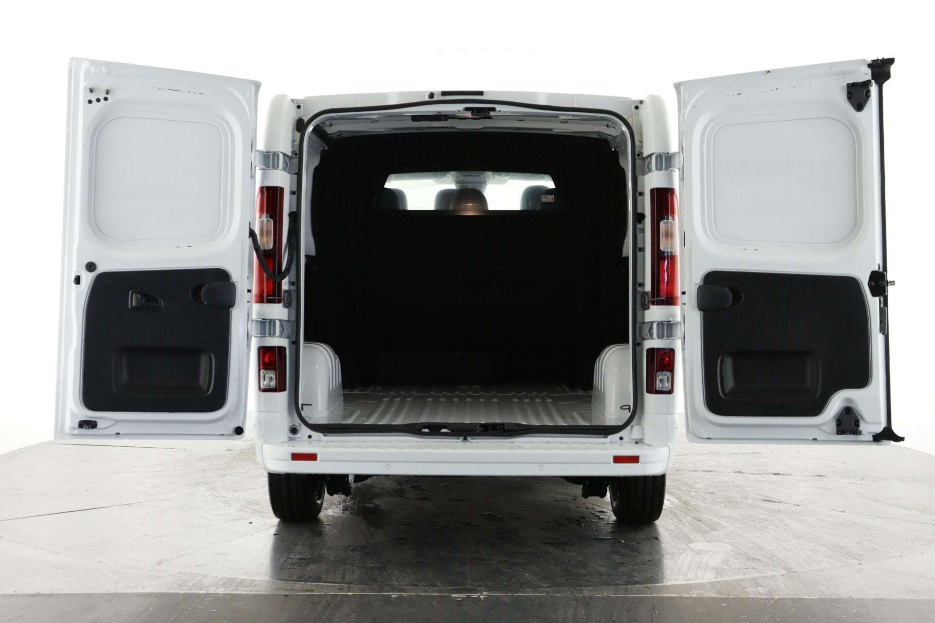 2026 RENAULT TRAFIC 2026 RENAULT TRAFIC