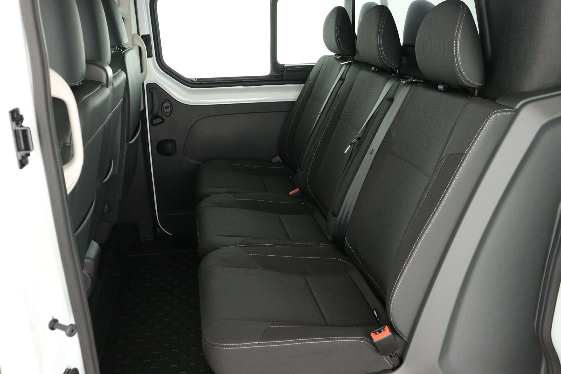2026 RENAULT TRAFIC 2026 RENAULT TRAFIC